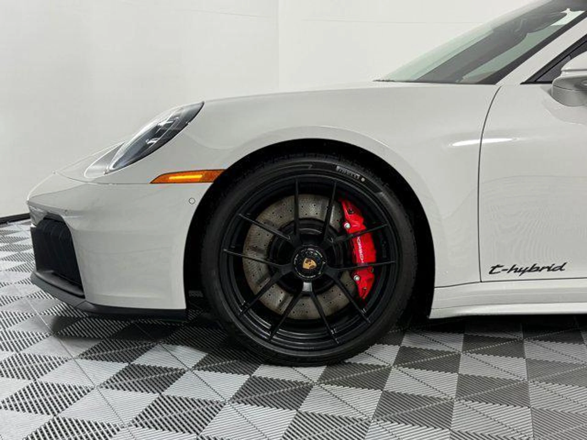 mph011_3523604140_IL_On_Ozjxee_B2_H_sj2o_Zcm_G_Zkb_NY_1bc1d83336