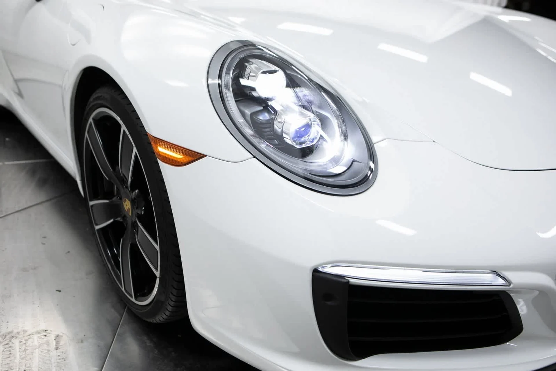 mph011_3526321221_93ce5750b5357efddf212726ae7288b7x_84f958b66e