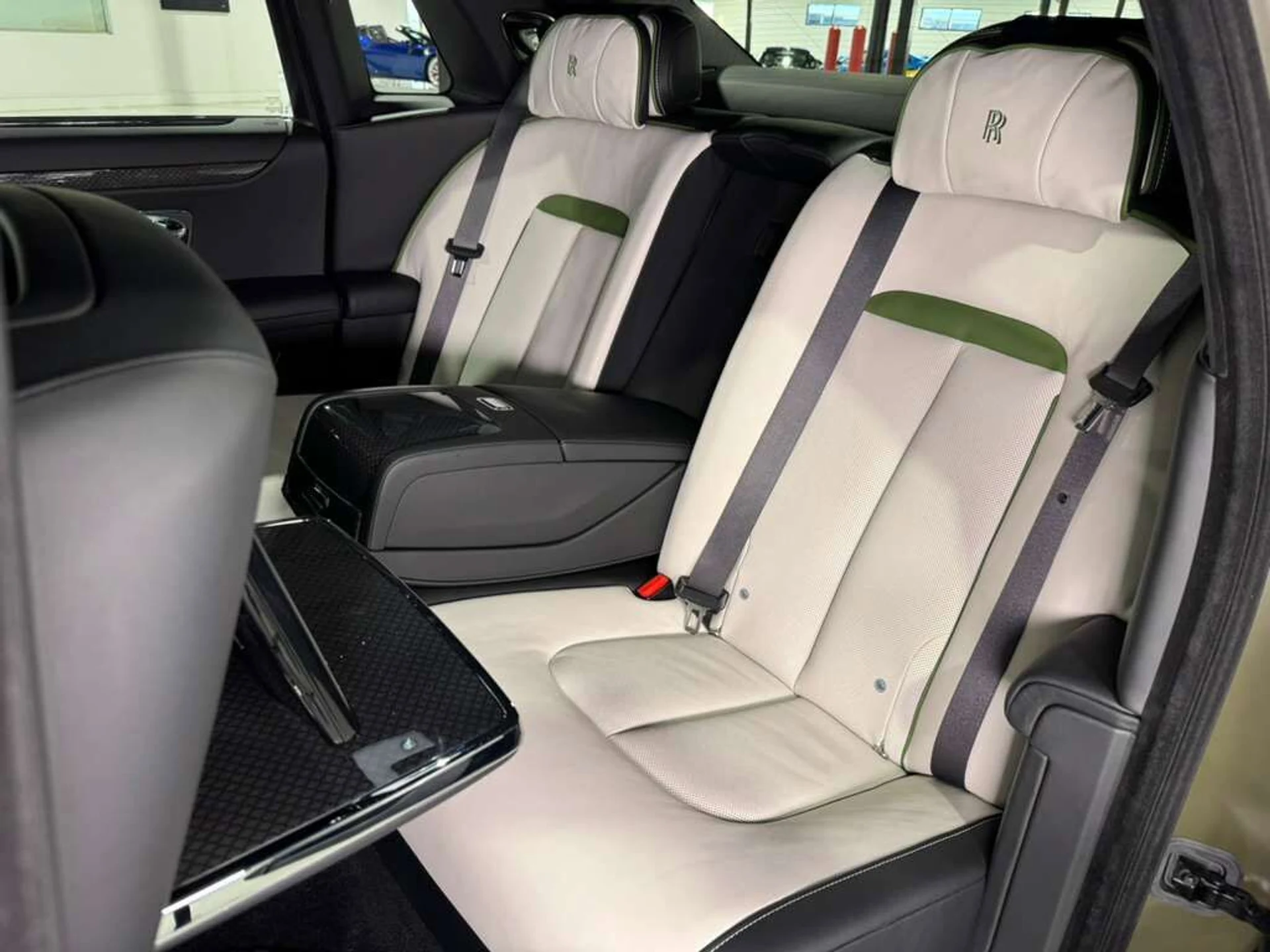 mph011_3542460873_9541443cdba6dd246607b6f200149b6f_dd635fcde3