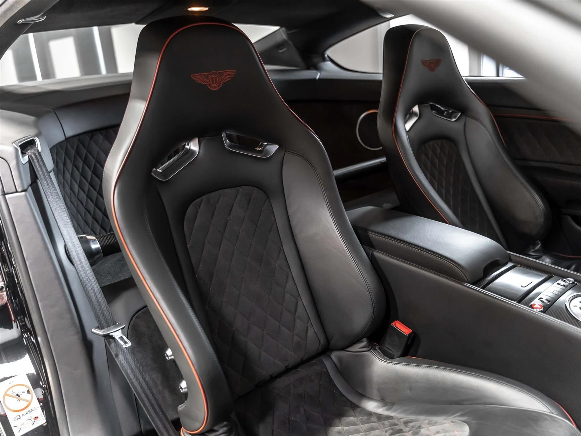 mph011_355160193_00a159d8_c708_4b60_9c5e_f572bbef7064_642bdc64c3