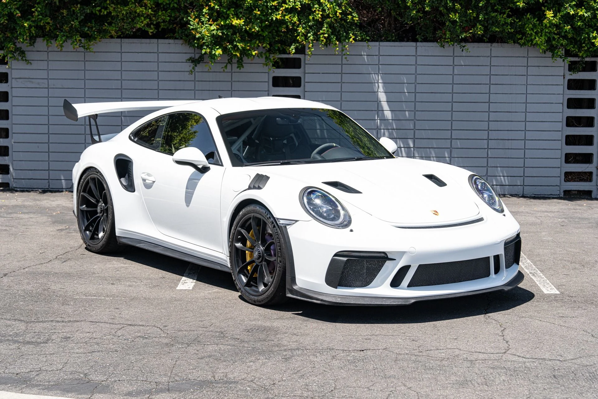 mph011_355379922_Used_2019_Porsche_911_GT_3_RS_1754072604_996f7b71d8