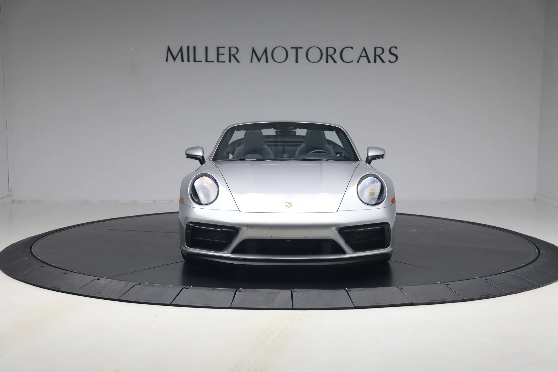 mph011_3558644720_Used_2024_Porsche_911_Carrera_GTS_1782226515_b6aa1cbe08
