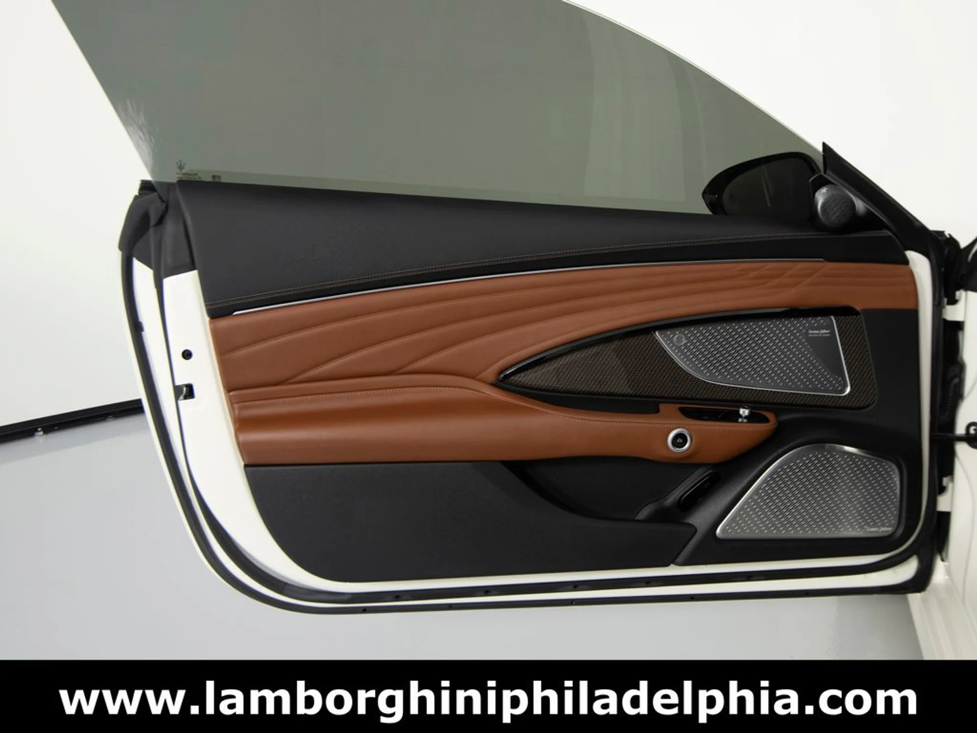 mph011_3568226030_aad5fbabcdecea8cbb262109c06a101dx_02ff59ead1