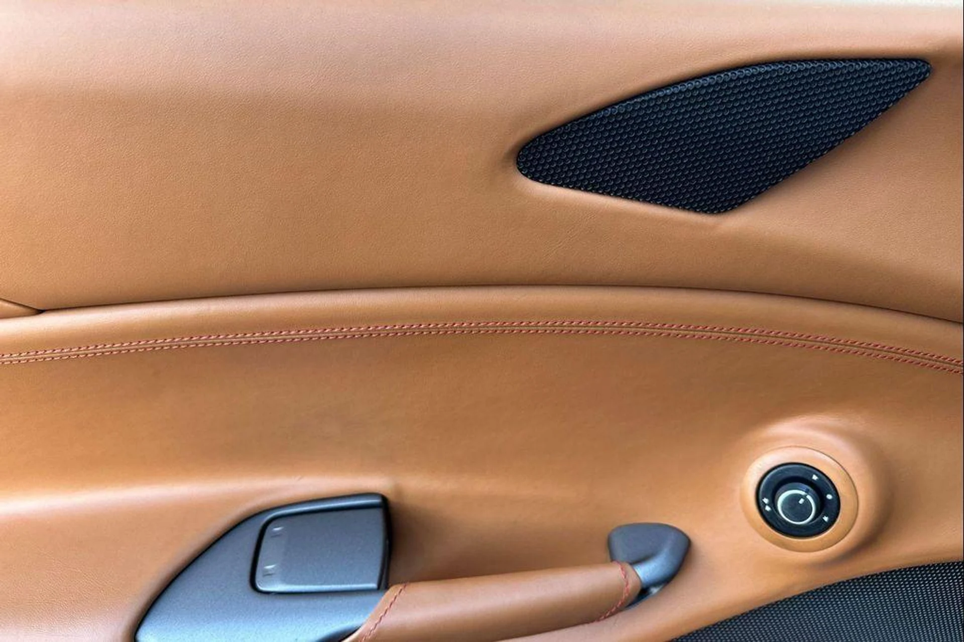 mph011_356946386_x_P_IB_Pepdt_CQ_0p_S6s0_Zia_Tlf_Qm8_bf9dd58e4c