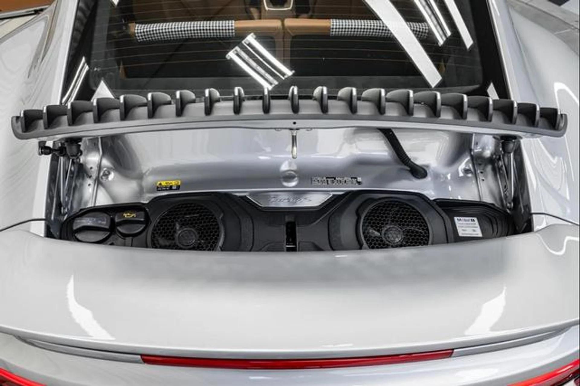 mph011_3570258110_aw_Tkd_Wvzx_TA_0_Zgiws_Y3_PQ_Siul_Y_20b950e3c0