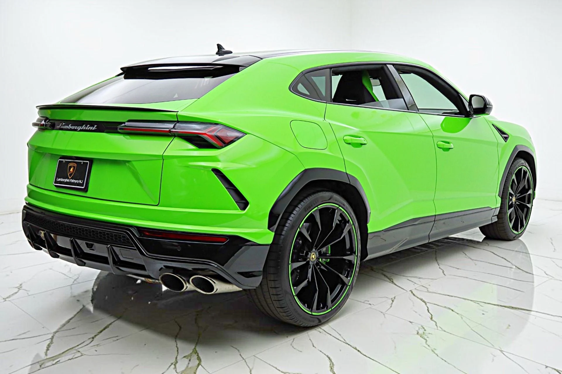 mph011_3574173623_Used_2021_Lamborghini_Urus_SELEZIONE_PRE_OWNED_CERTIFIED_PEARL_CAPSULE_ca2d314d9c