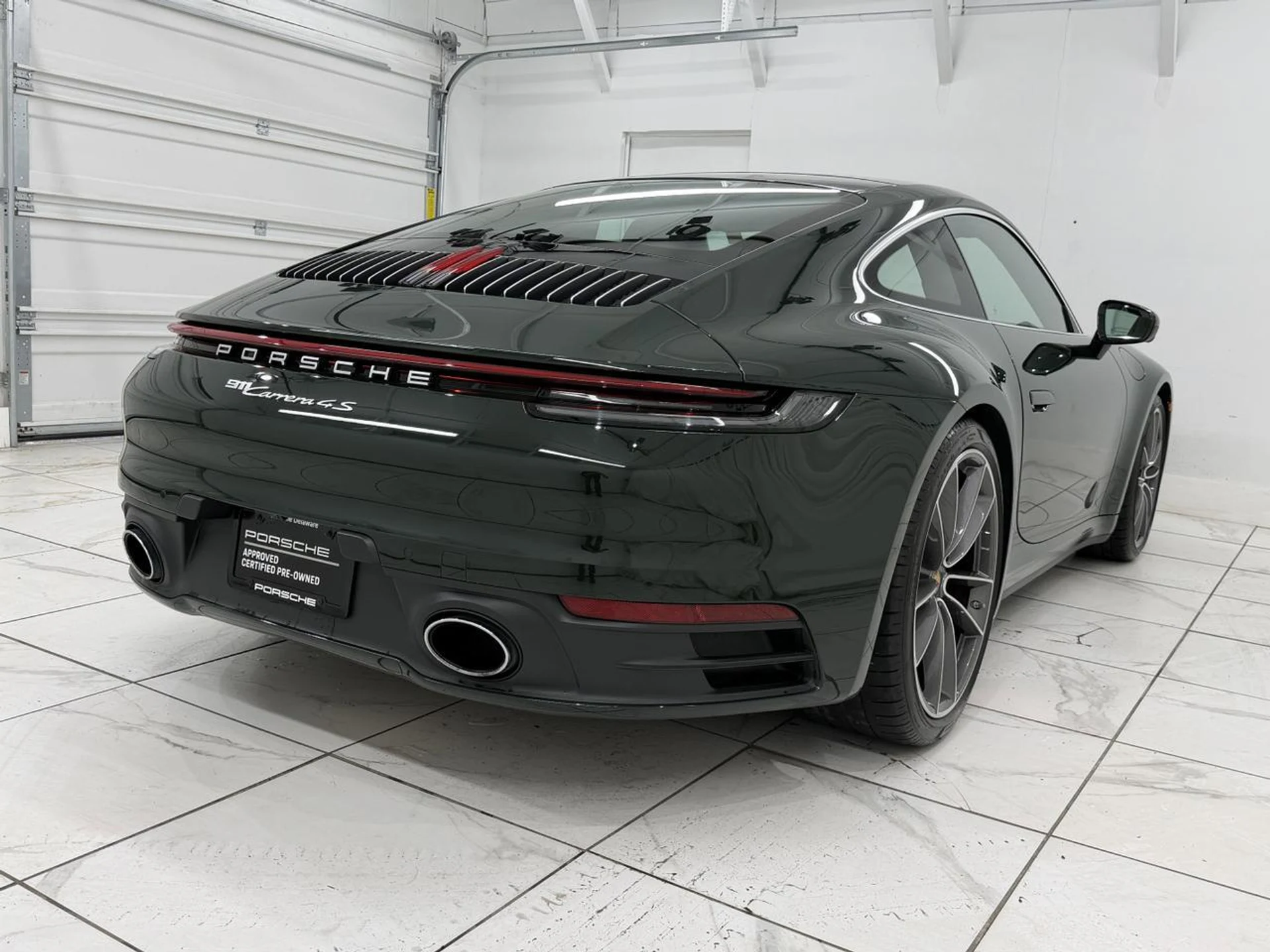 mph011_358200186_d2170a2af95223f0e6f1ad098dcc140c_567cfd529b