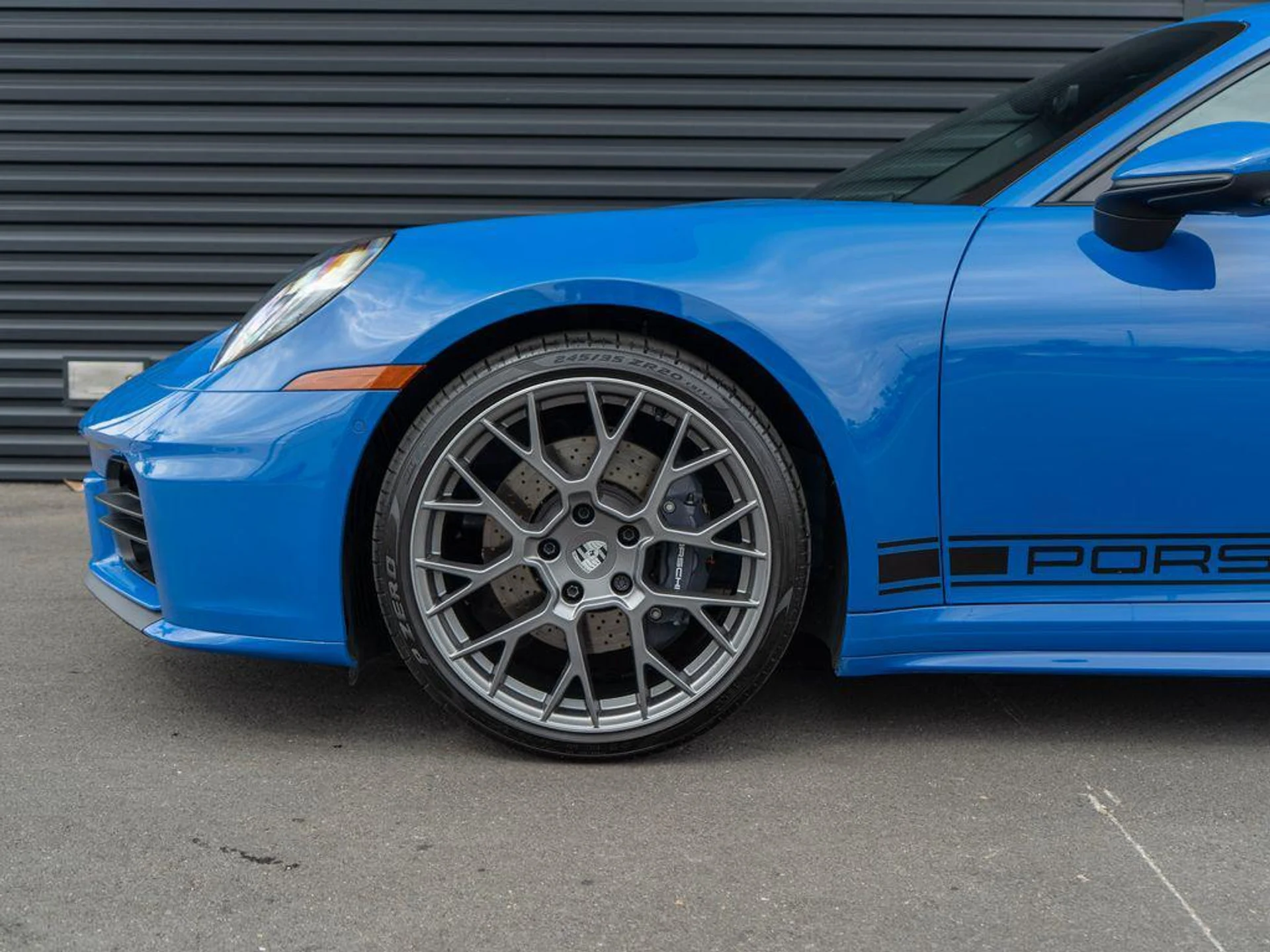 mph011_3586040913_1xpua7w_Q_Jt4_Y_Gq_X_Vkg_FHOSR_Pi_GA_413fd385f0