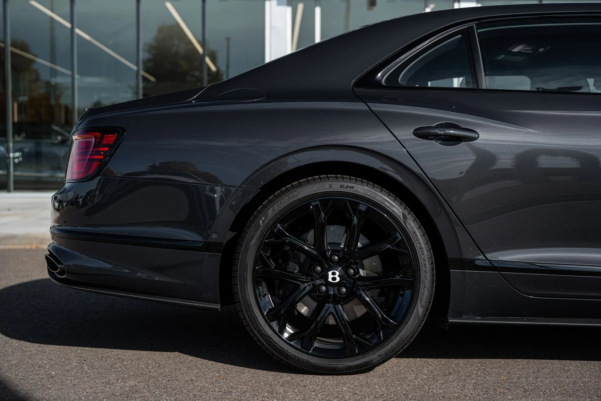 mph011_3599332122_8b74d25a_3902_47f7_8fe0_4c0c3a852855_502c6ae15f