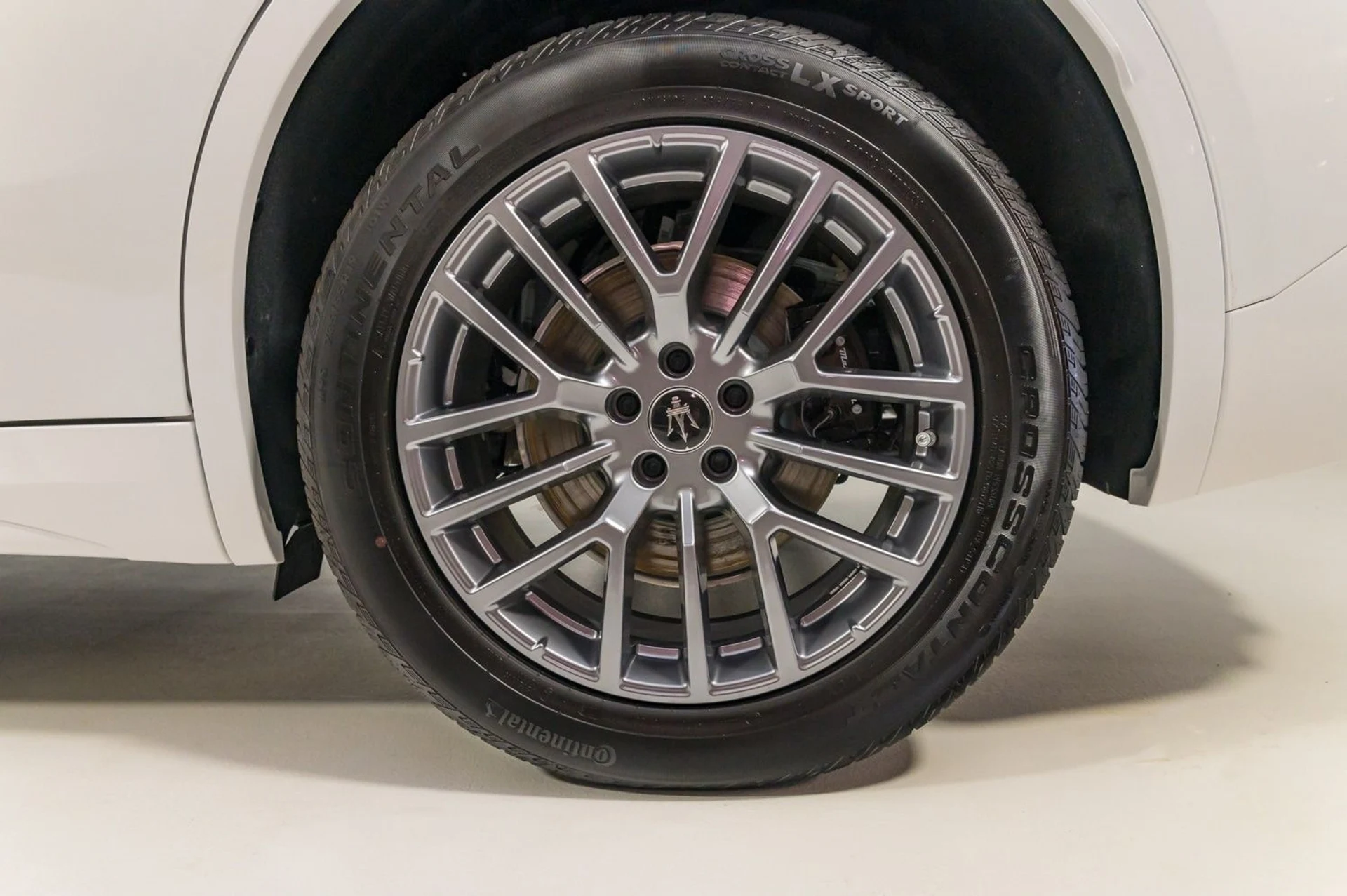 mph011_360125052_5ebfcc2bfb97e82dc82eb9f777e4add5x_3b81607bdf