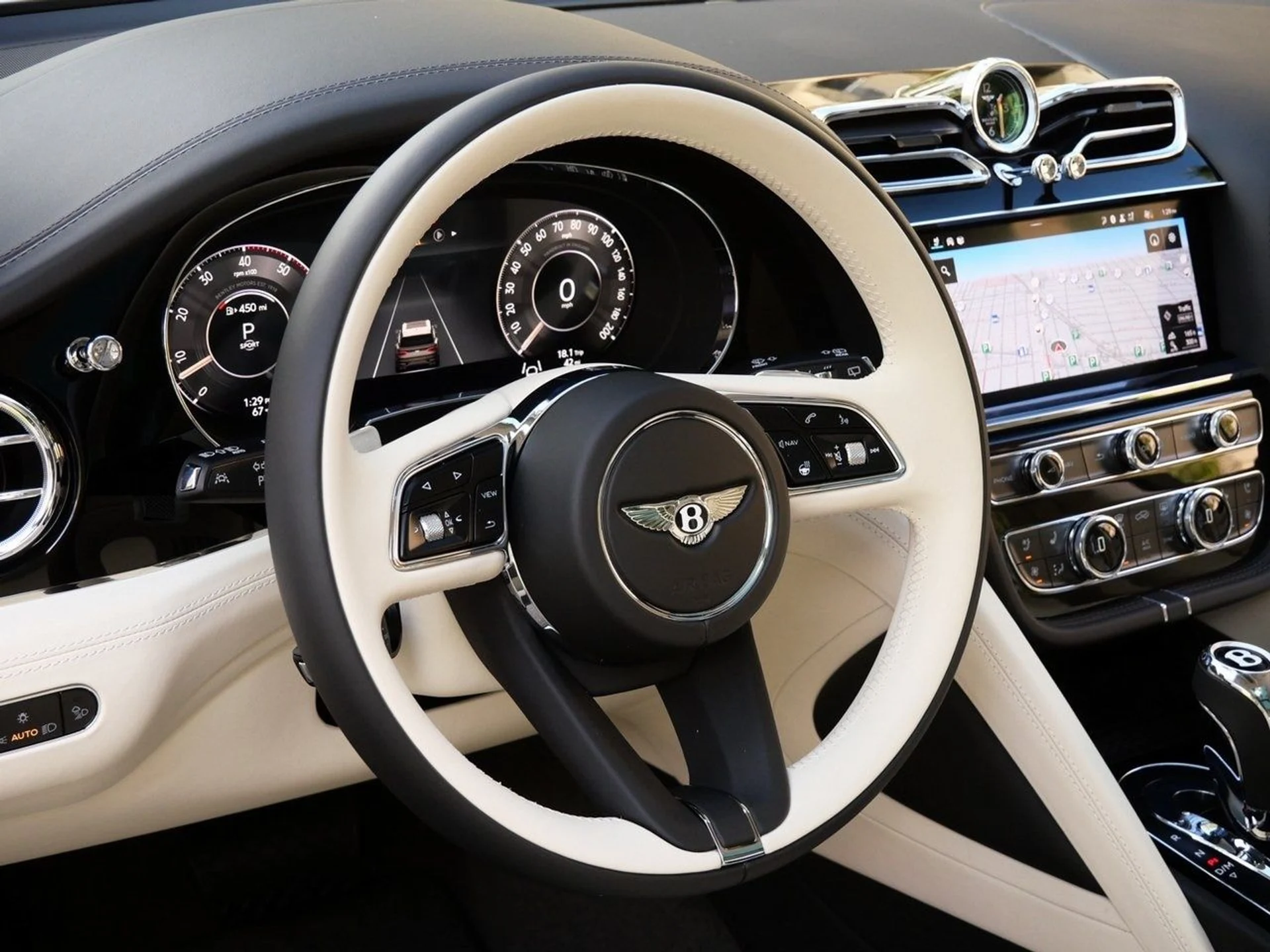 mph011_3605776614_a0982d4d7b10a370f62663b8b60d777fx_6b7d9d001e