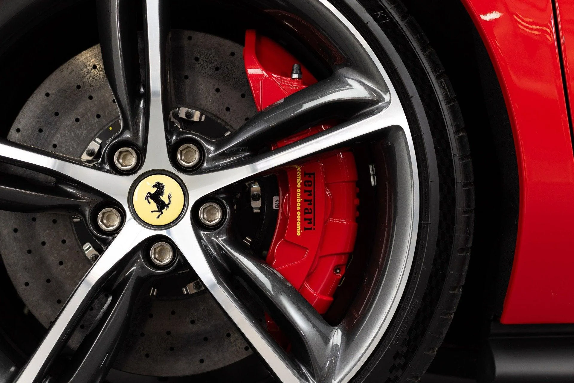 mph011_3606001243_Used_2026_Ferrari_296_GTB_1778334343_93b37729f0