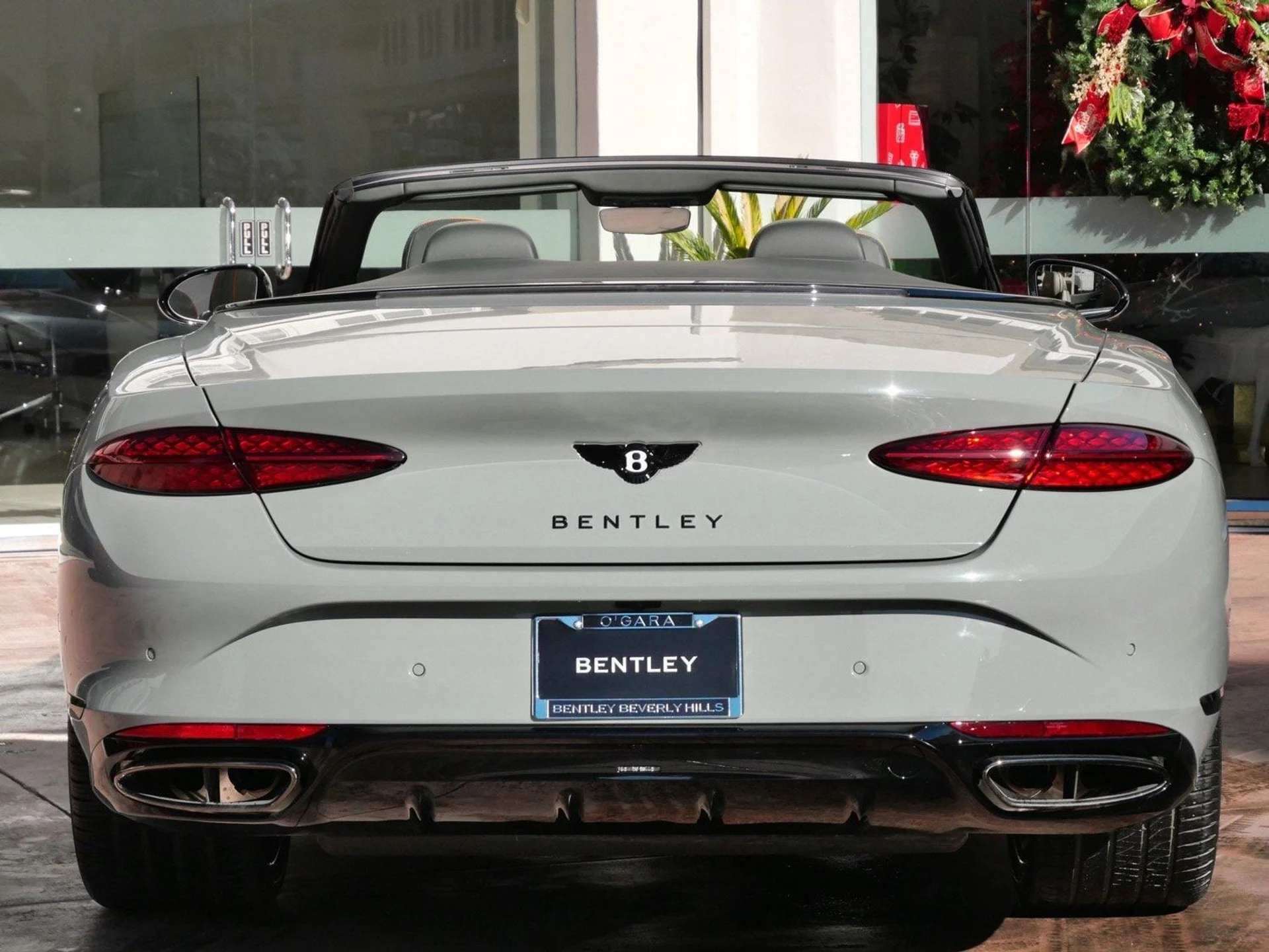 mph011_3615413350_d46d975a18351a94921041e7e862acc5x_904a0593d6