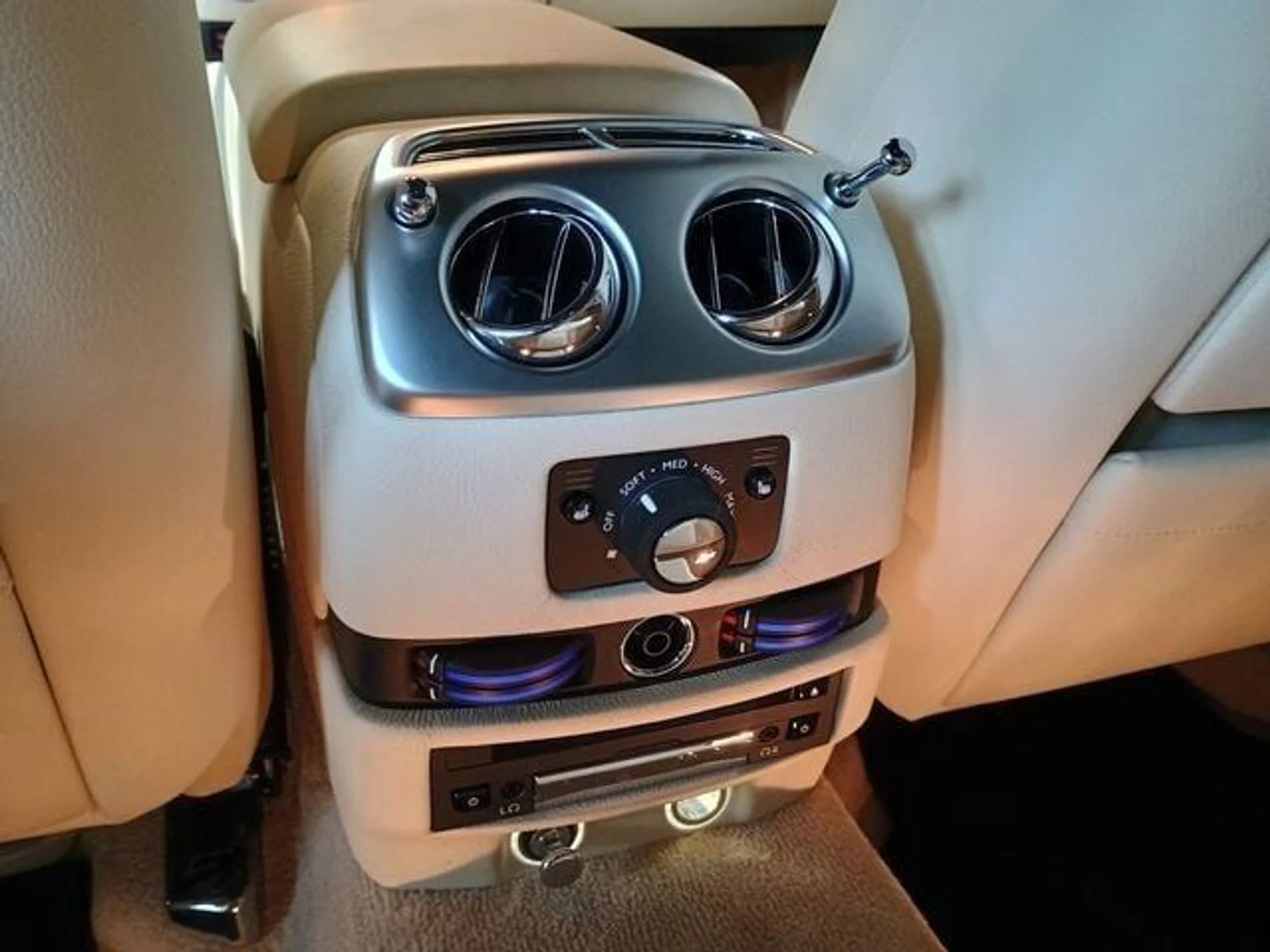 mph011_361685547_77d0d7b707_640_662e018d32