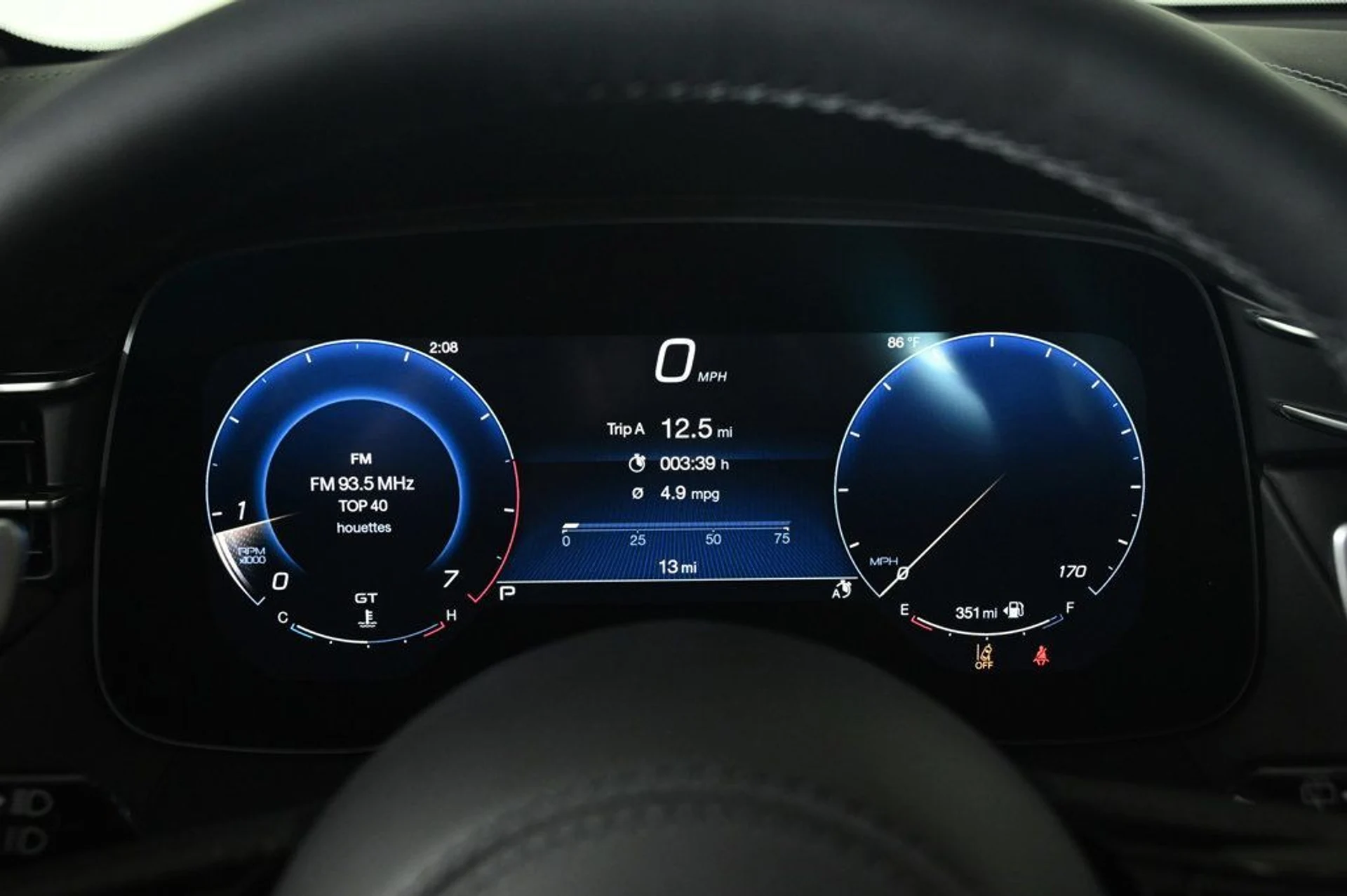 mph011_3618797026_used_2025_maserati_grecale_base_11350_22975672_11_1024_f52c608c2f