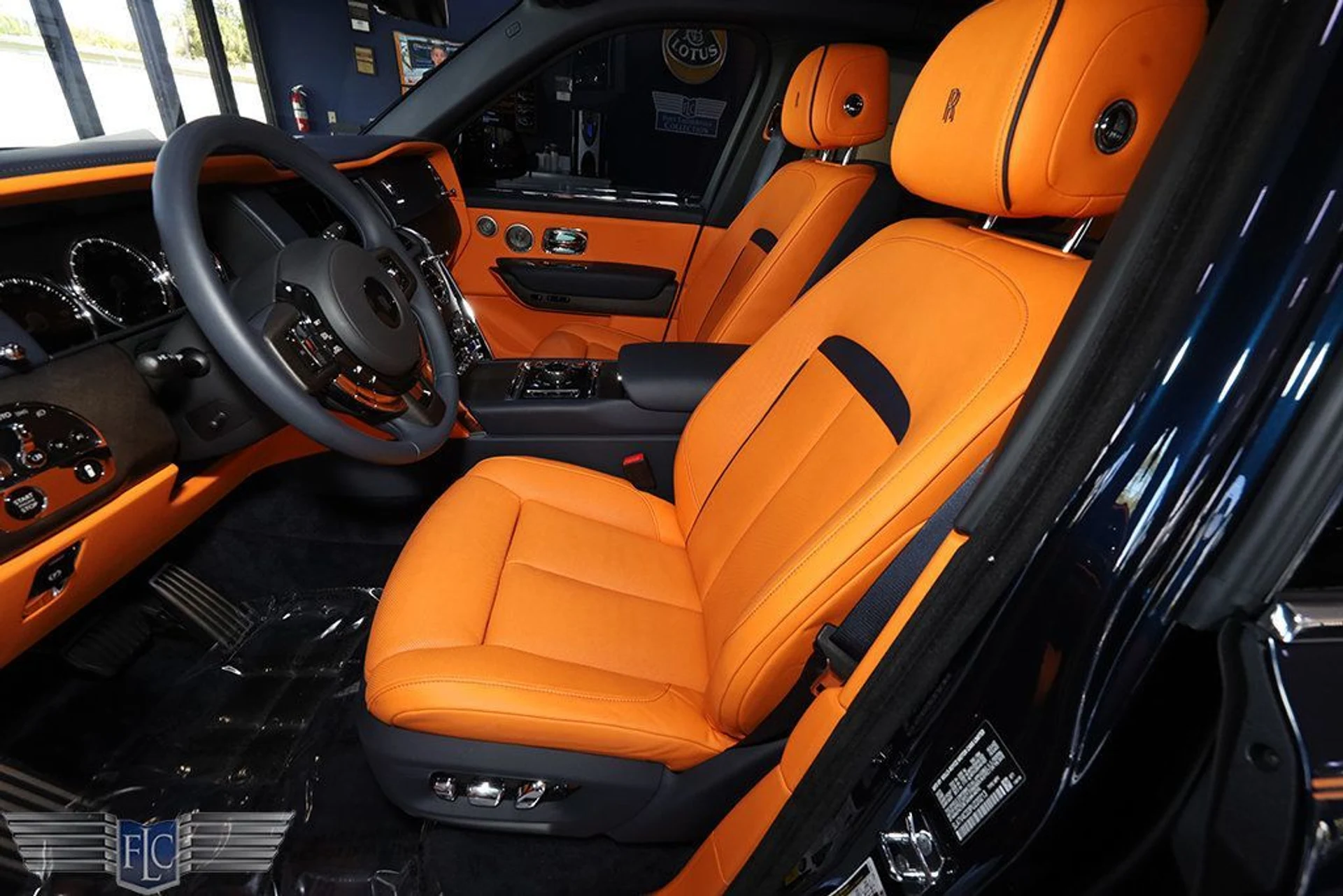 mph011_3621260502_used_2023_rolls_royce_cullinan_sportutility_6305_22995243_12_1024_a889d2b303