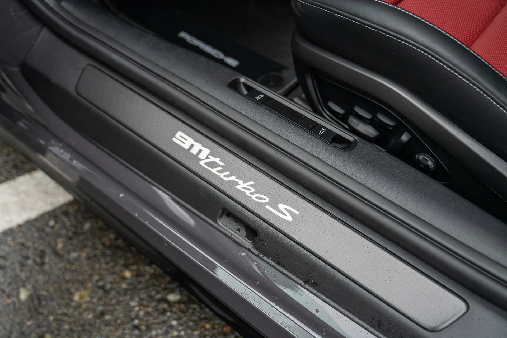 mph011_3621573811_6b979a75deeff10db8af5895fbd81707x_85b2efc4f2