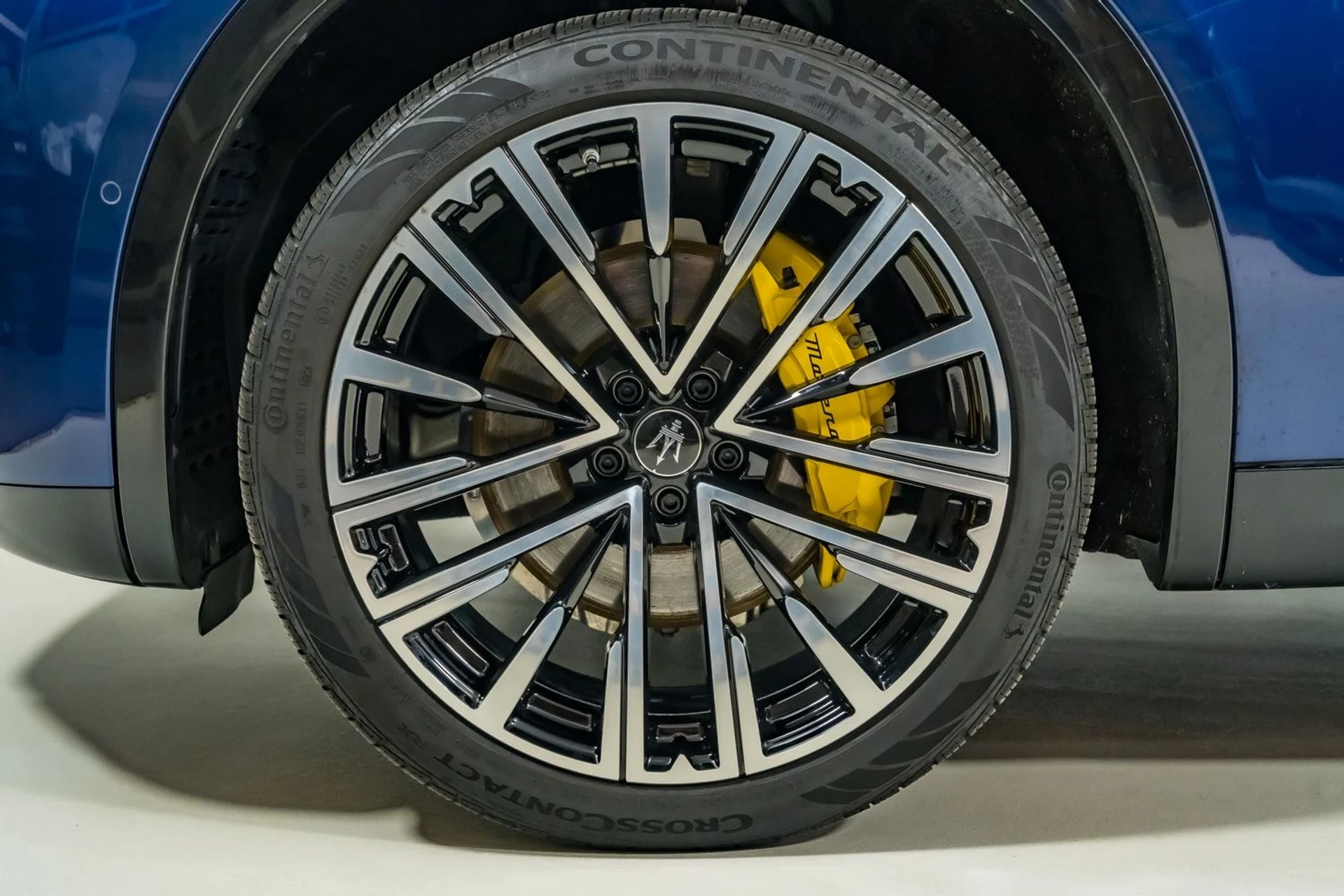 mph011_3639047419_7a79024a775d4ebb86504472e9536cdb_c47f40da4e