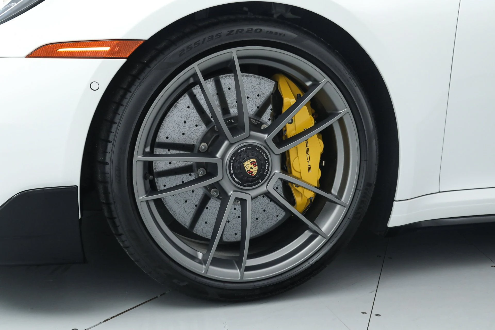 mph011_3650267898_211f6da13a97e816e7fb9bfad21d40c5_949a55c79a