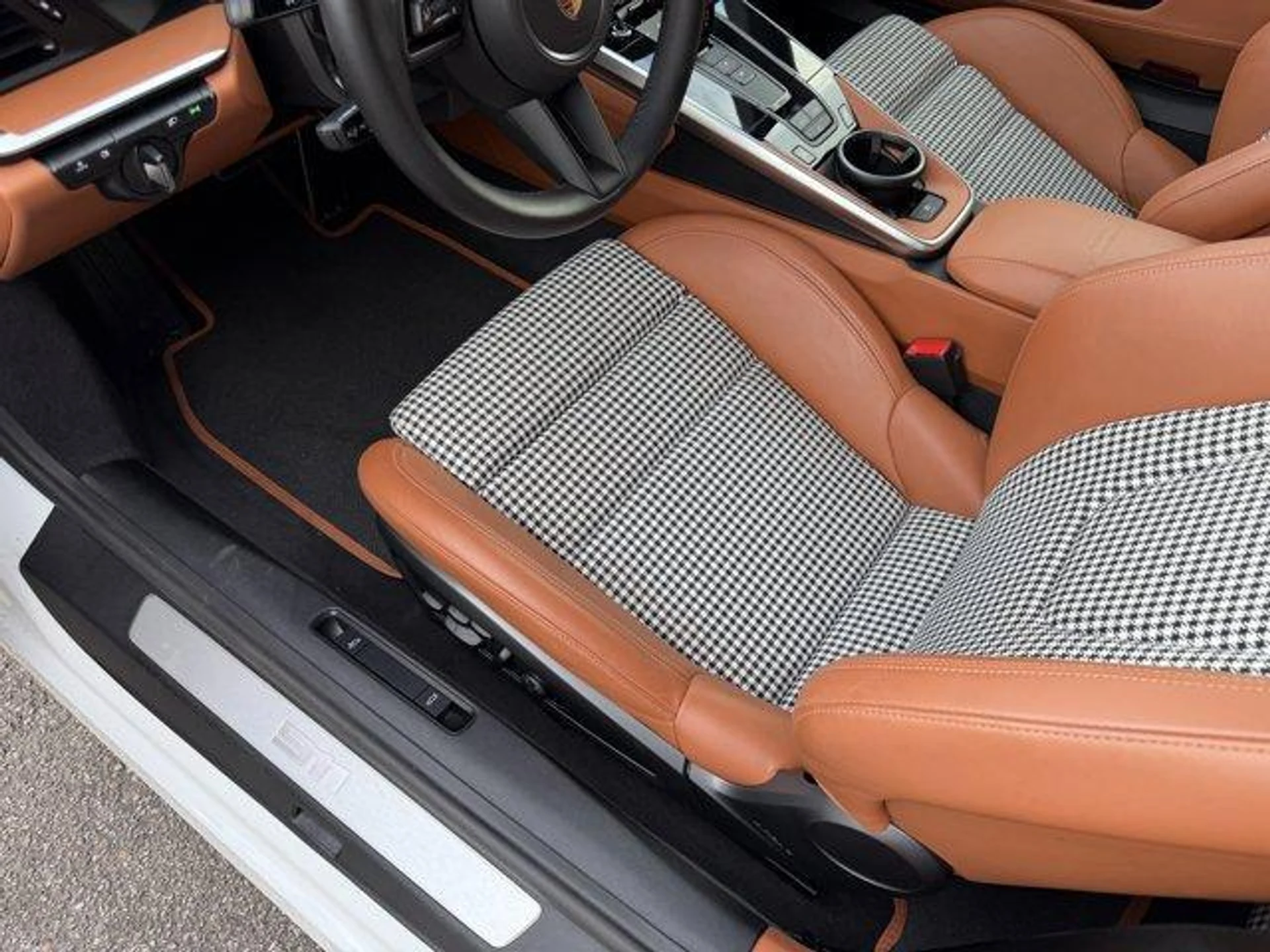 mph011_3650350488_Bxv_Oub8_E3_Ije_O_Isy_Y_Ll_E97_MT_Nz_Y_2e6b4565cc