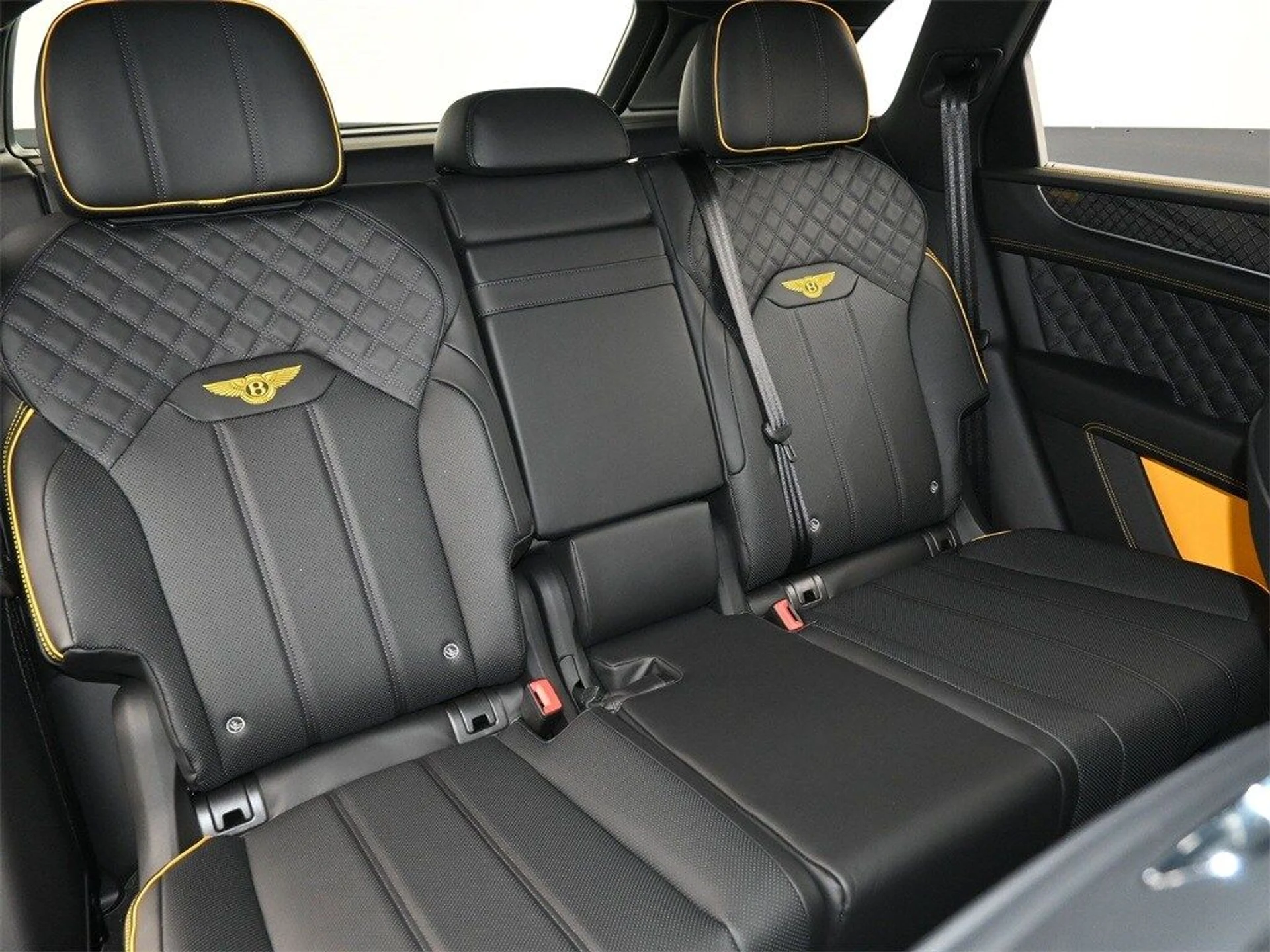 mph011_3653571544_bf011a612b8b856d503dfbf0e000df25x_d88a5053ad