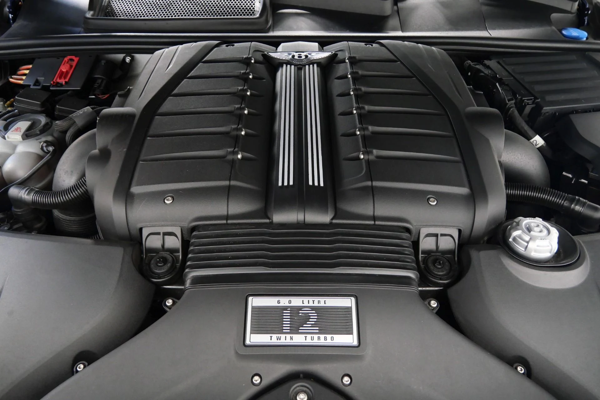 mph011_3655815135_Used_2018_Bentley_Bentayga_Onyx_Edition_W12_Touring_Specification_Front_Seat_Comfort_Specification_1772647427_7f6ae0bc82