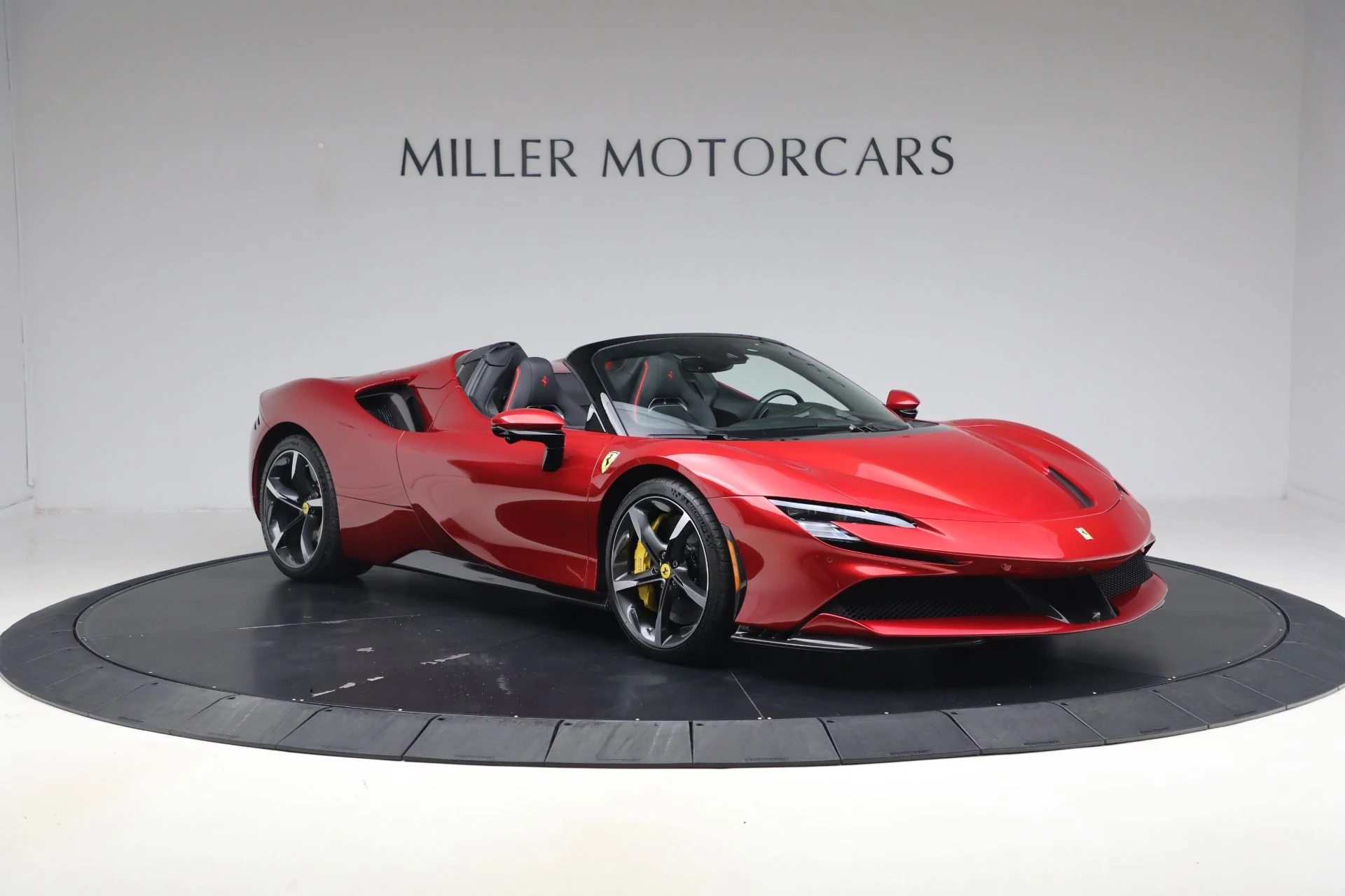 mph011_3661965025_Used_2024_Ferrari_SF_90_Spider_1789161523_c92cf7ac77