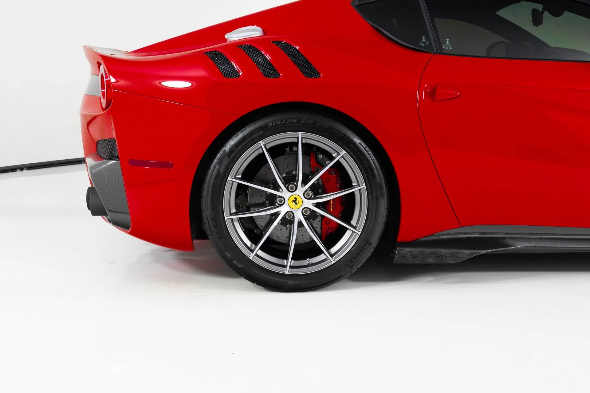 mph011_3666364735_Used_2017_Ferrari_F12_TDF_1760045675_54a8e7d560