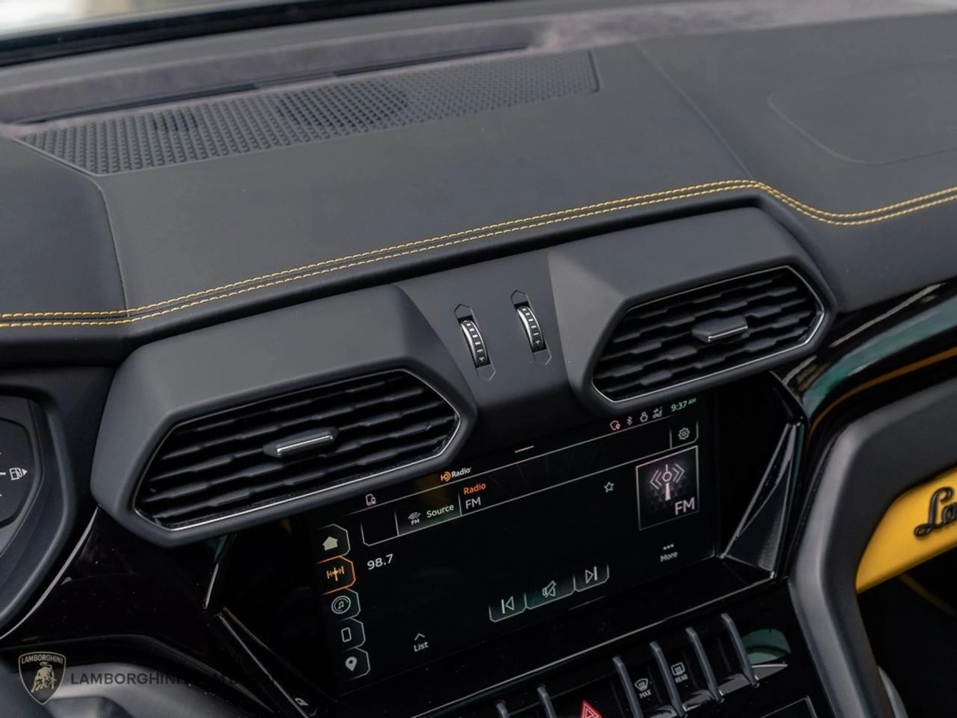 mph011_3671232035_dc65926da422cf5604441a0b9ed9927e_671b92495f