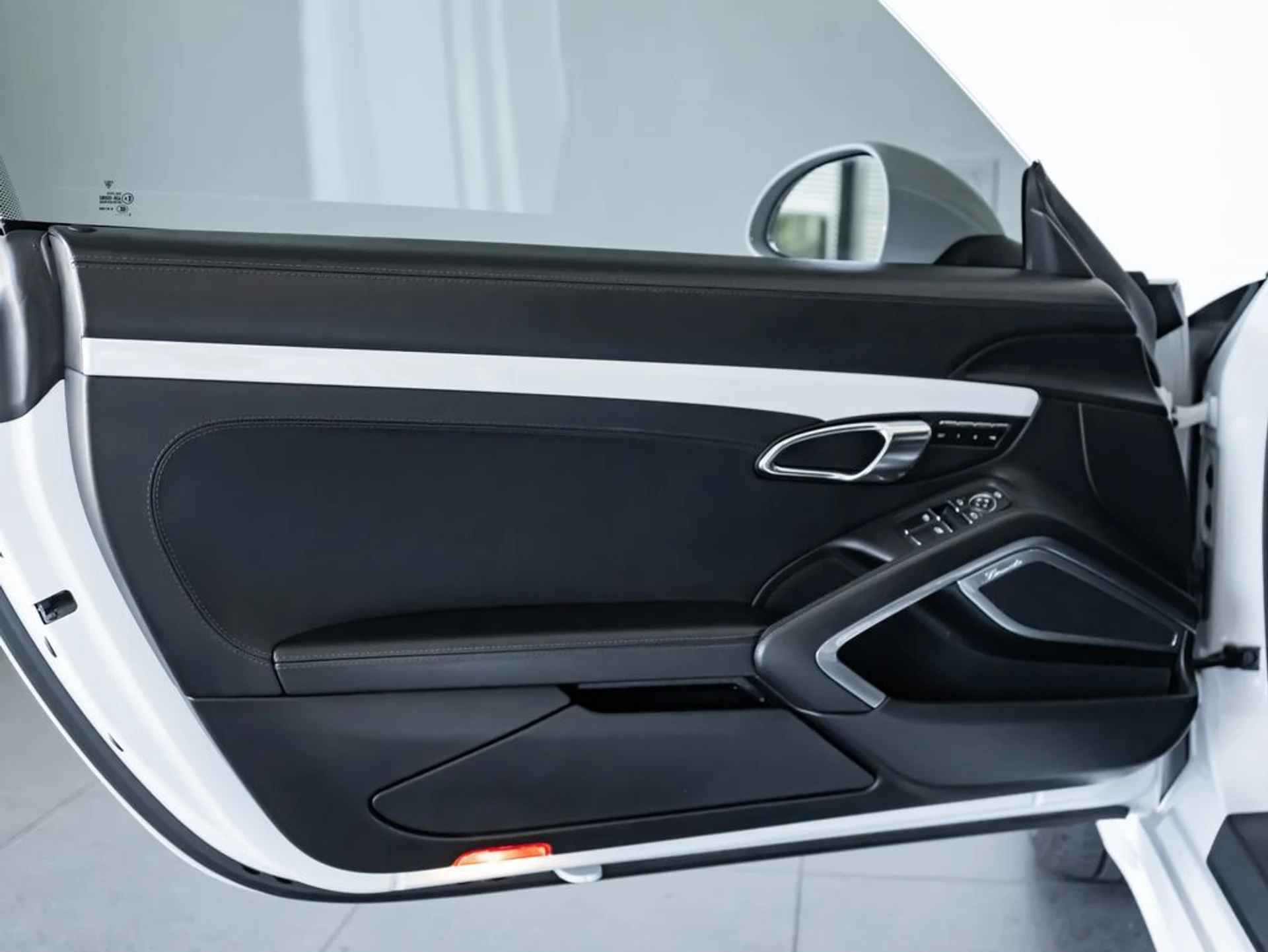 mph011_3672134455_25236bf6f5b54eba37c4fd262c7e9a34_fc573cf370