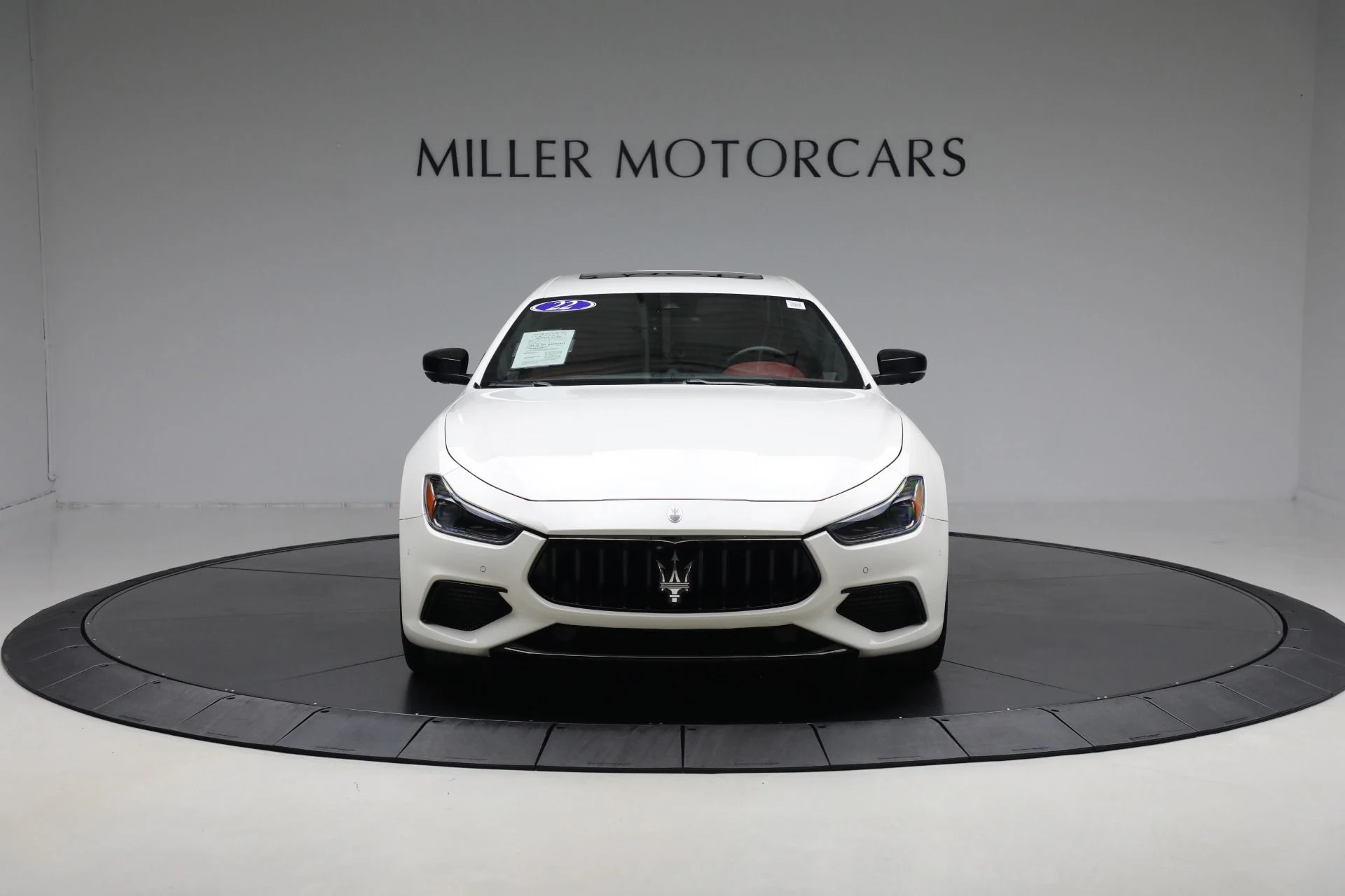 mph011_3676297601_Used_2022_Maserati_Ghibli_Modena_Q4_135365d7a6