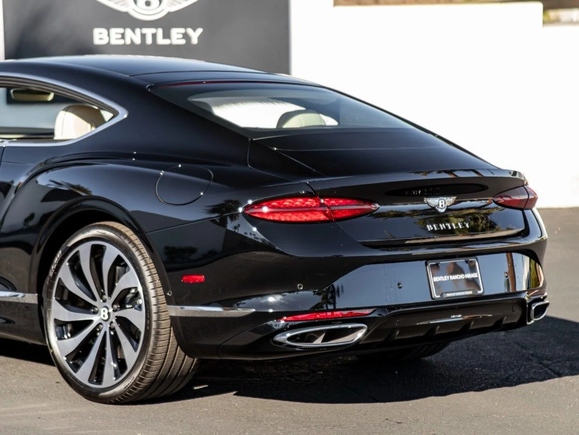 mph011_3681062843_12_fc54be4cb9