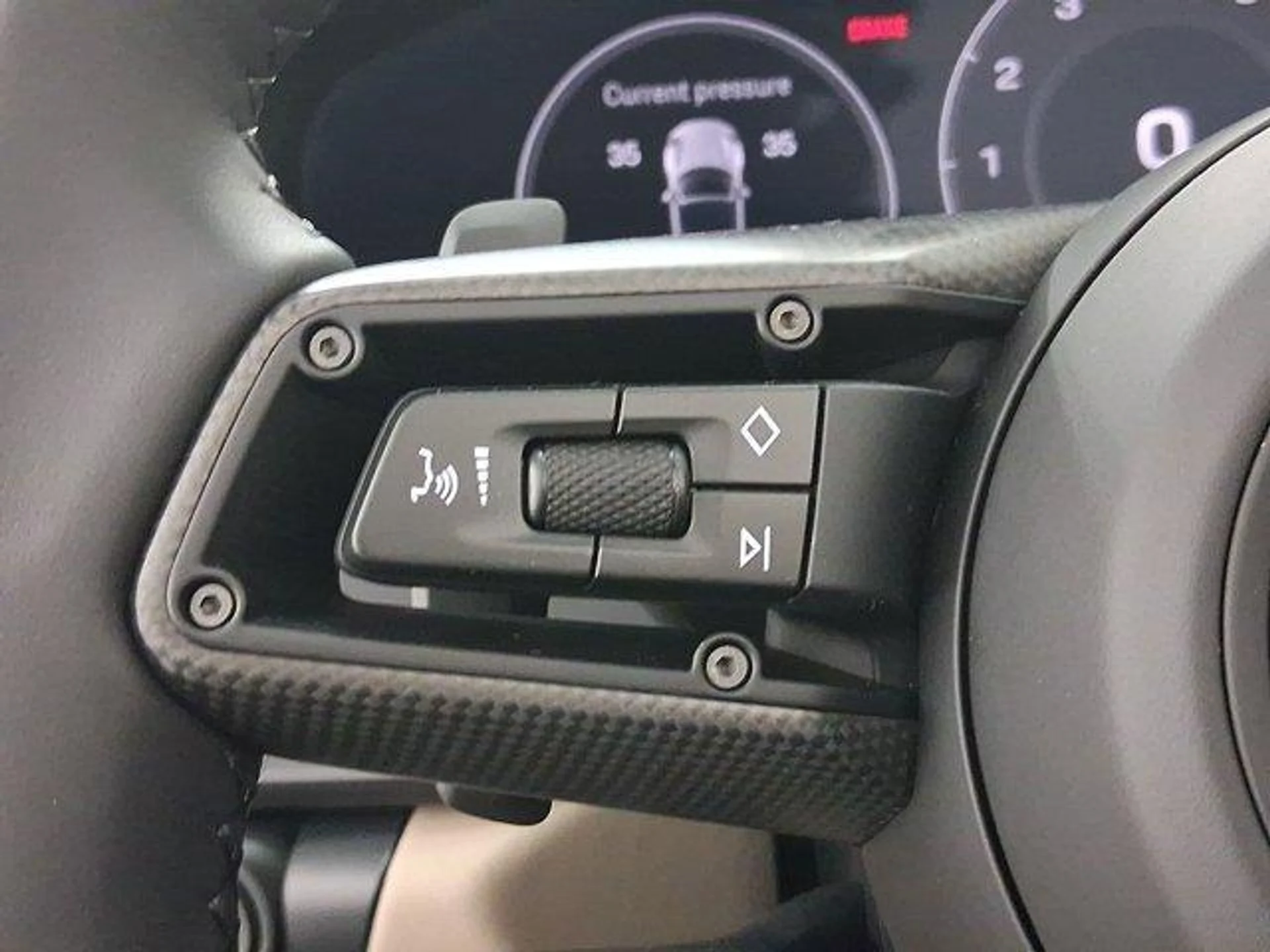 mph011_3698200711_Zfj_BYVW_7w_Ofy_Z_Yz0r_Ig_MW_6_T4le4_7825af8dd7