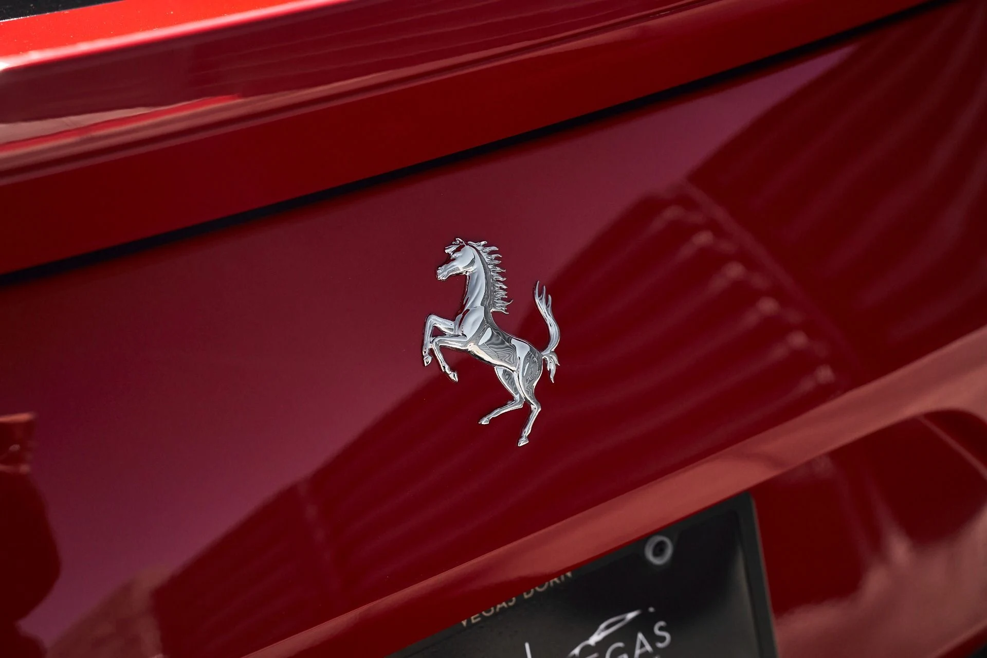 mph011_3699430065_Used_2018_Ferrari_812_Superfast_Base_1767042357_0c8e811a28