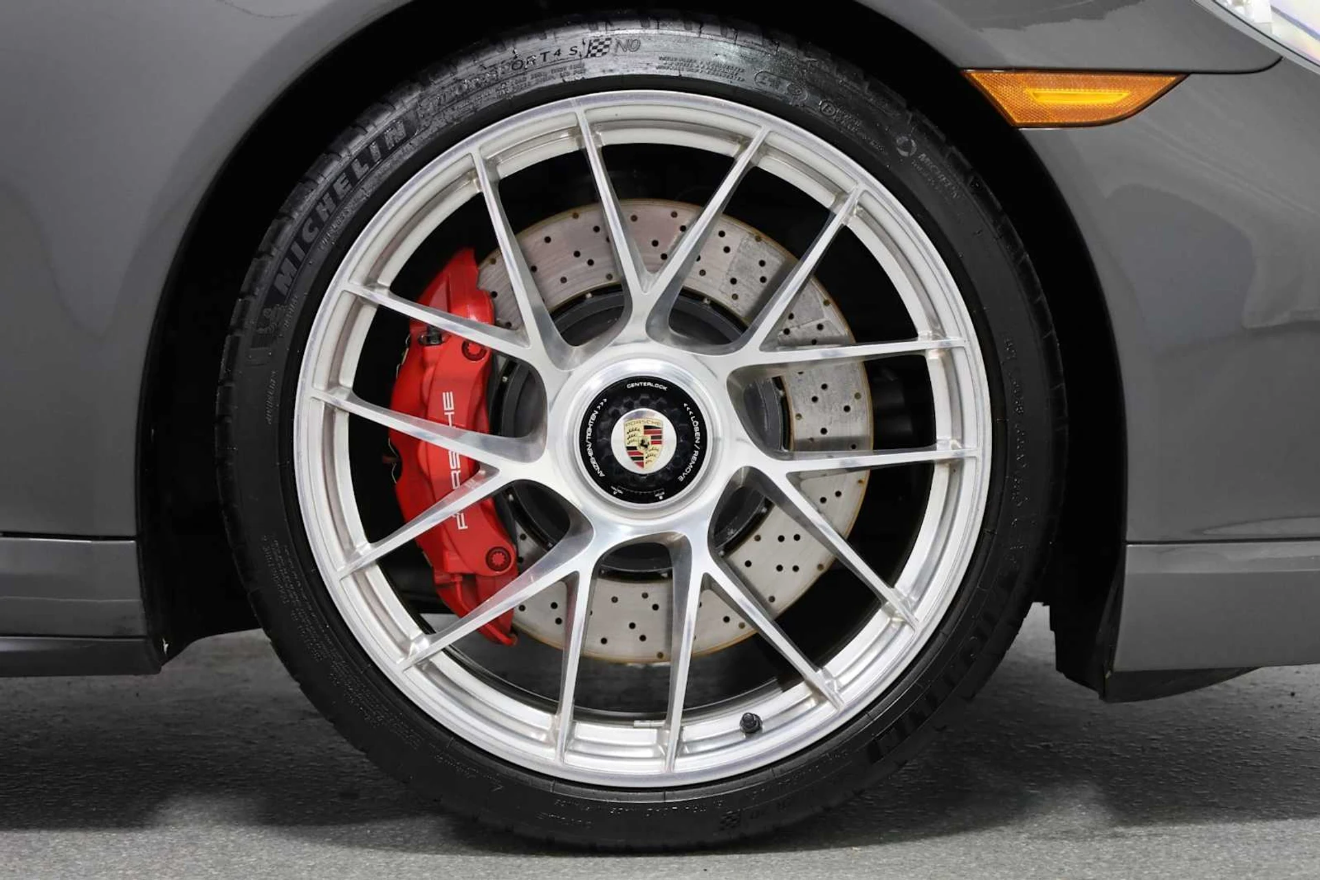 mph011_3700323244_268e15be3eda32021f186d46357b0c1f_3bf8b89290