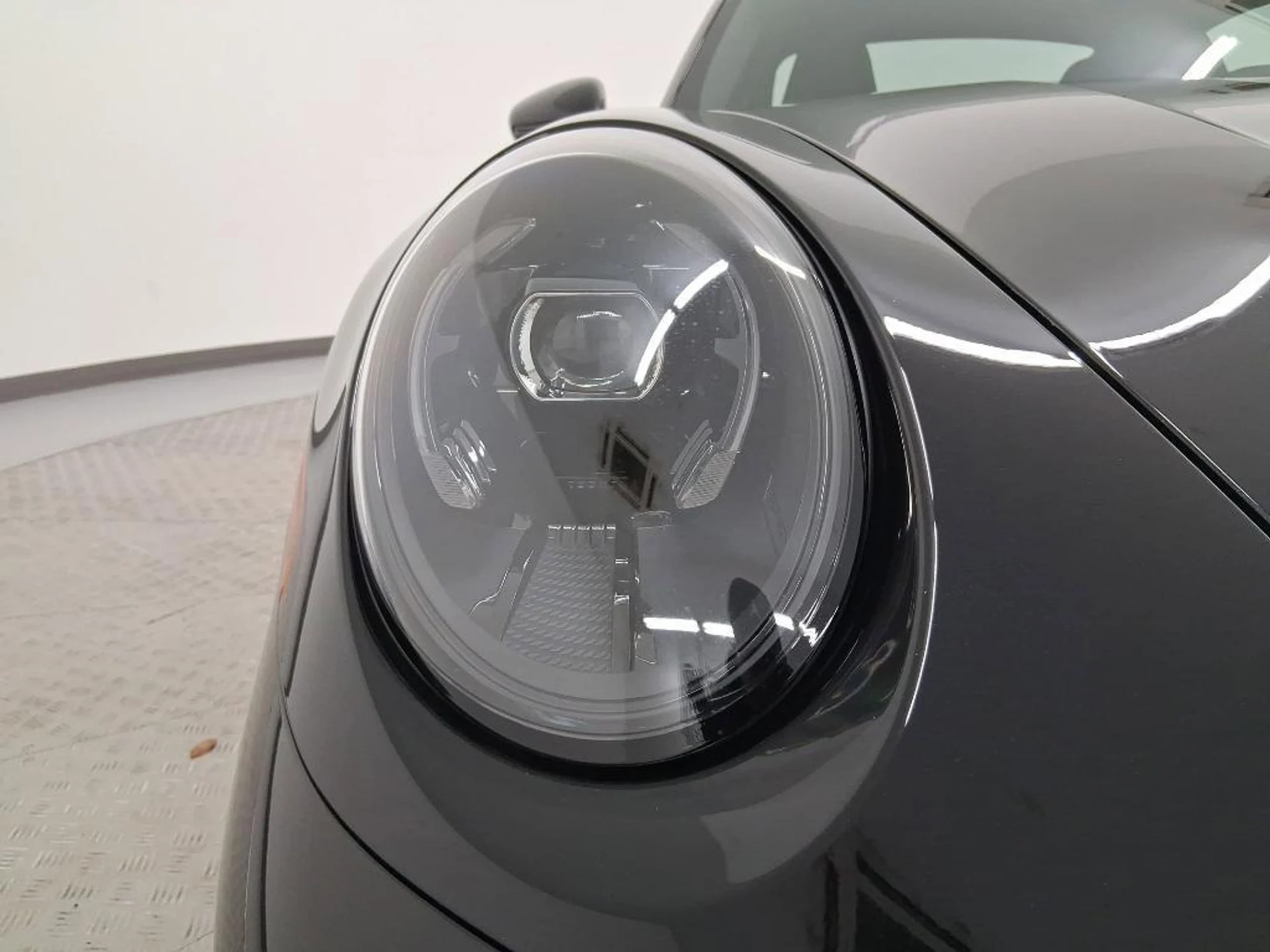 mph011_3715622258_Ow_VWZ_3r_Fe_GD_Kj_Ud_Jmu_Ty_EG_Nt_Ts_I_62c9e1153c