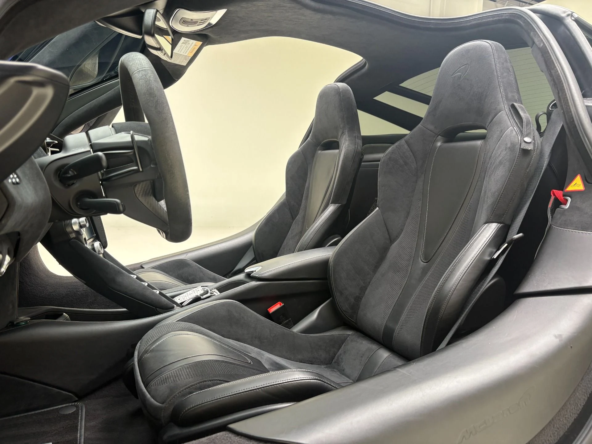 mph011_3715967066_Used_2018_Mc_Laren_720_S_Performance_1777593455_824ad47cea