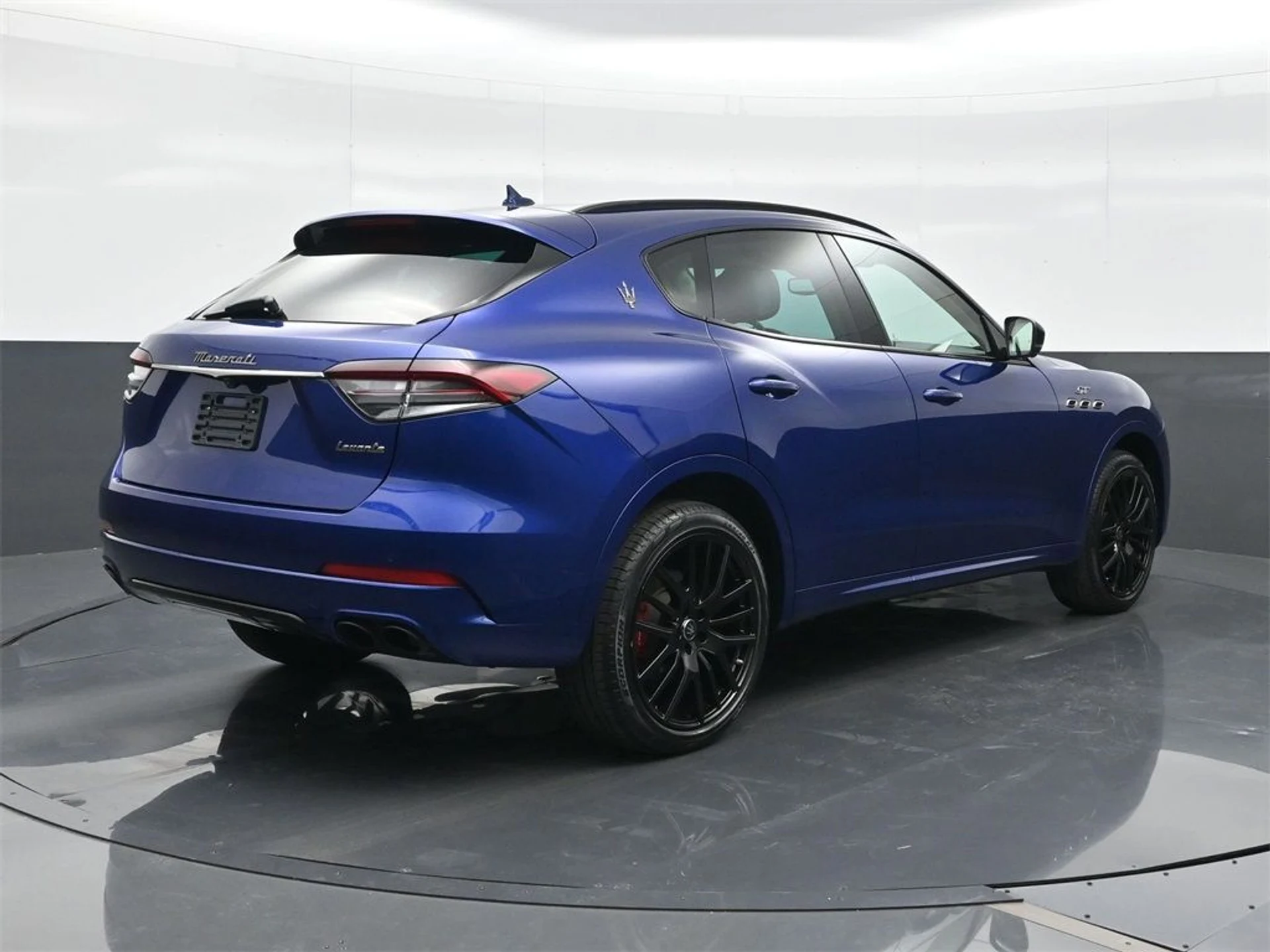 mph011_3721277878_71e3cc36b23b7c02166079ffaaa0e7bf_a53d1f7711