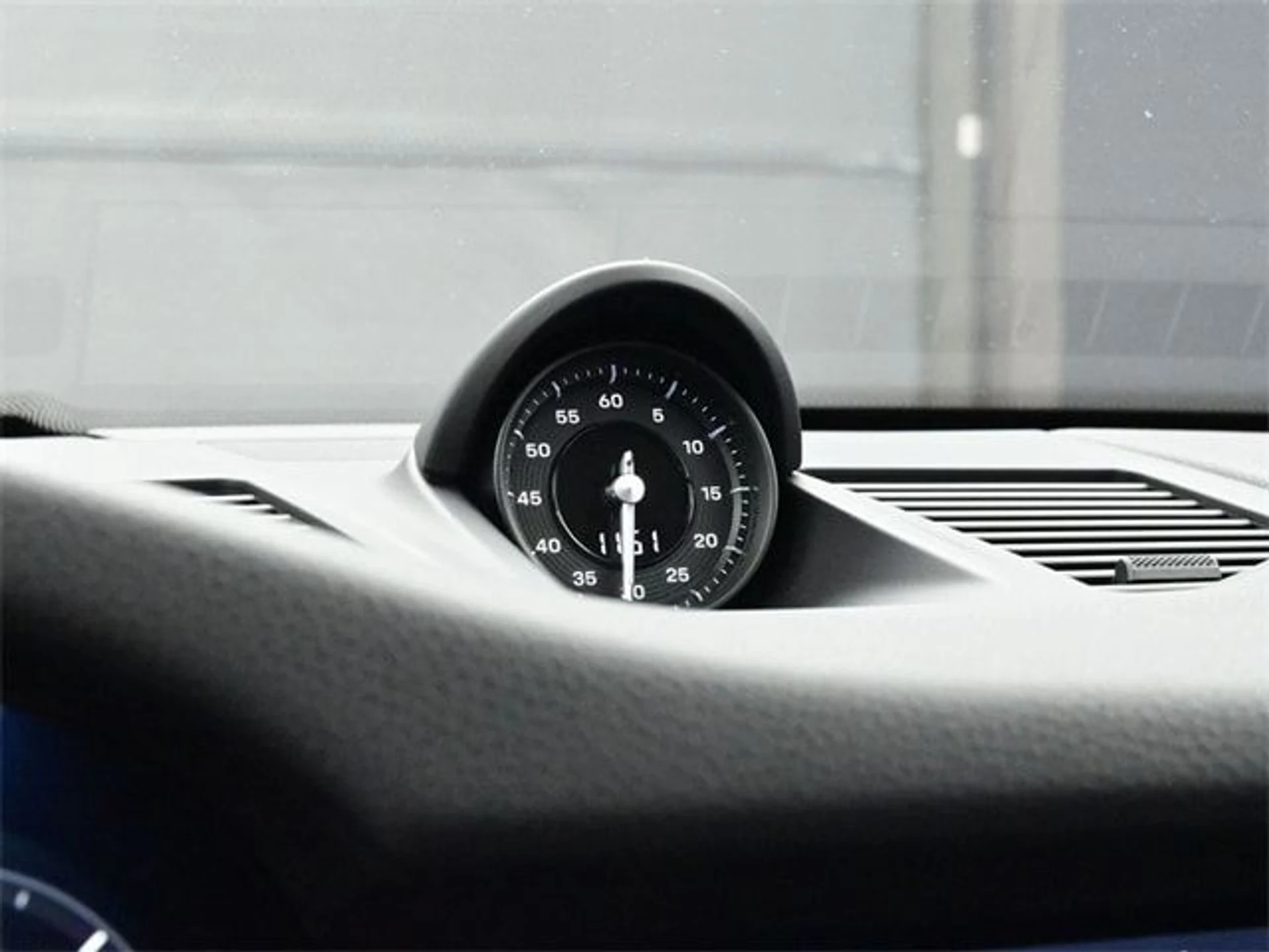 mph011_3735136524_ed0cc751a50b2f4fe1f5eab3b426e158x_af0d92c6bf