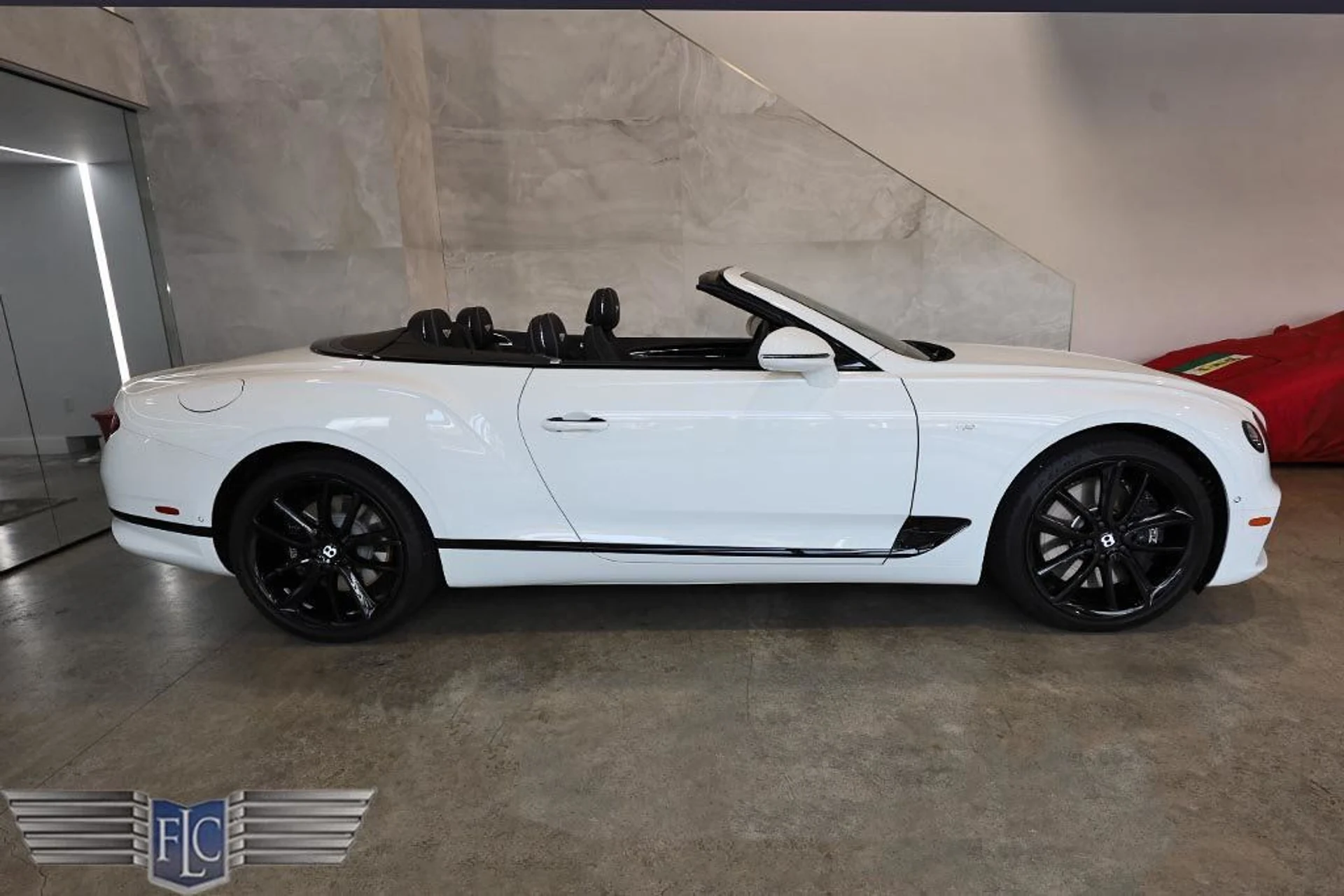 mph011_3736875392_used_2021_bentley_continental_gtcmullinerv8convertible_9689_23032853_12_1024_1de1ea91c2