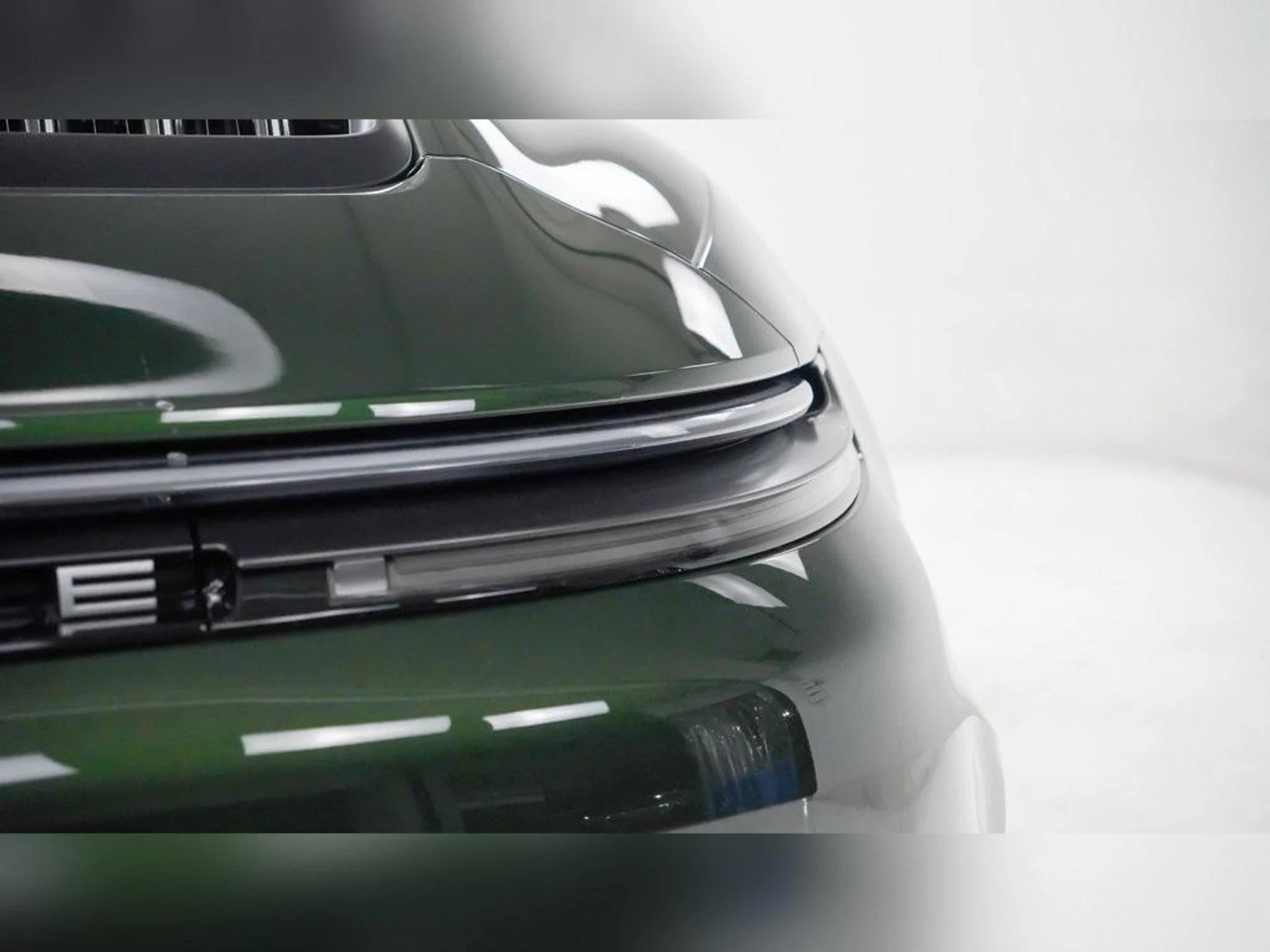 mph011_3739882878_ger_Y_Vc_Gh_ZV_0k_SGG_Uds_T_Pe_P8_At_Jk_3911054c4d