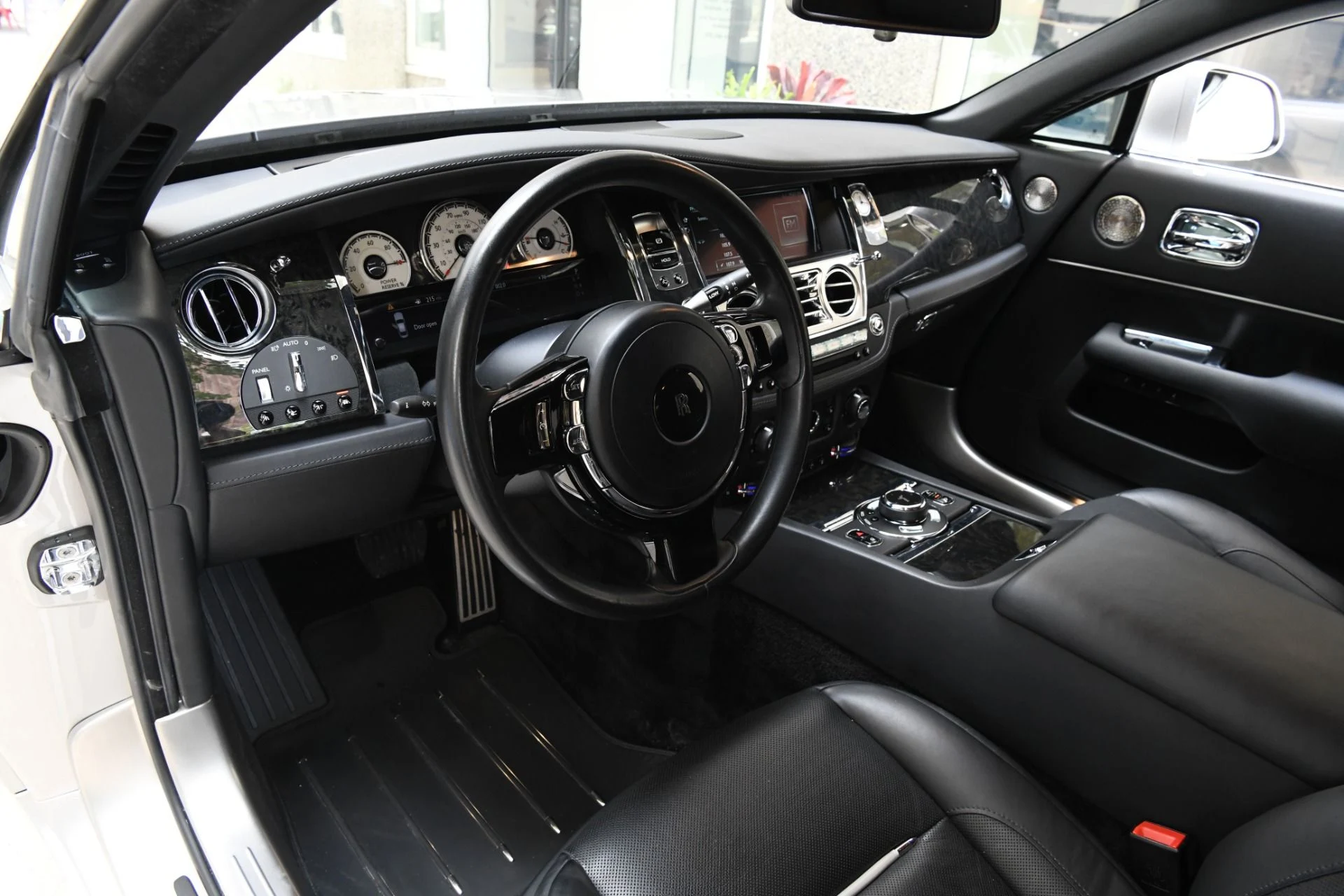 mph011_3742780909_11738_p13_l_a580328941