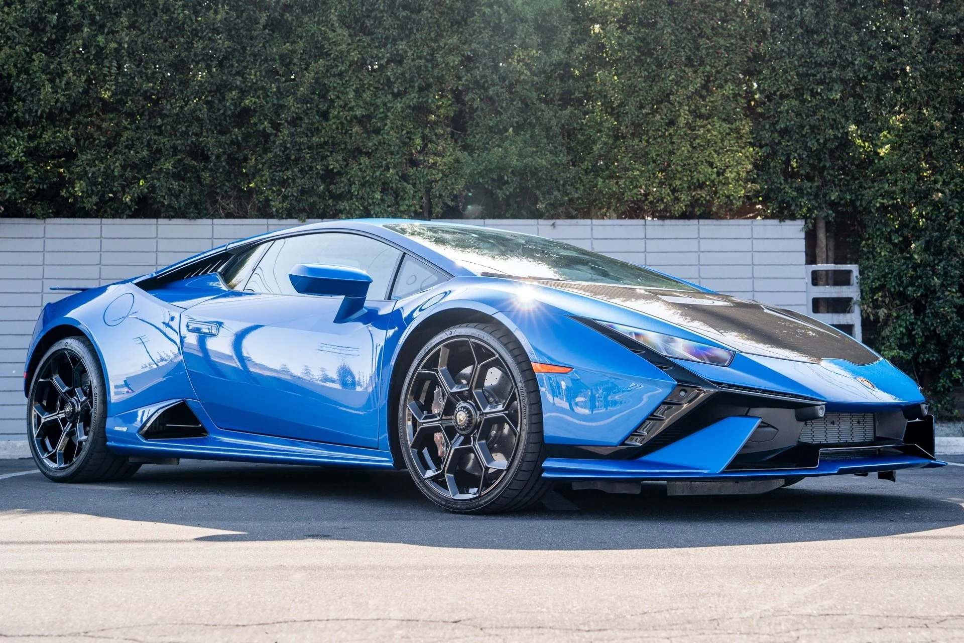 mph011_3750911300_Used_2023_Lamborghini_Huracan_Tecnica_1749689635_6be865acc4
