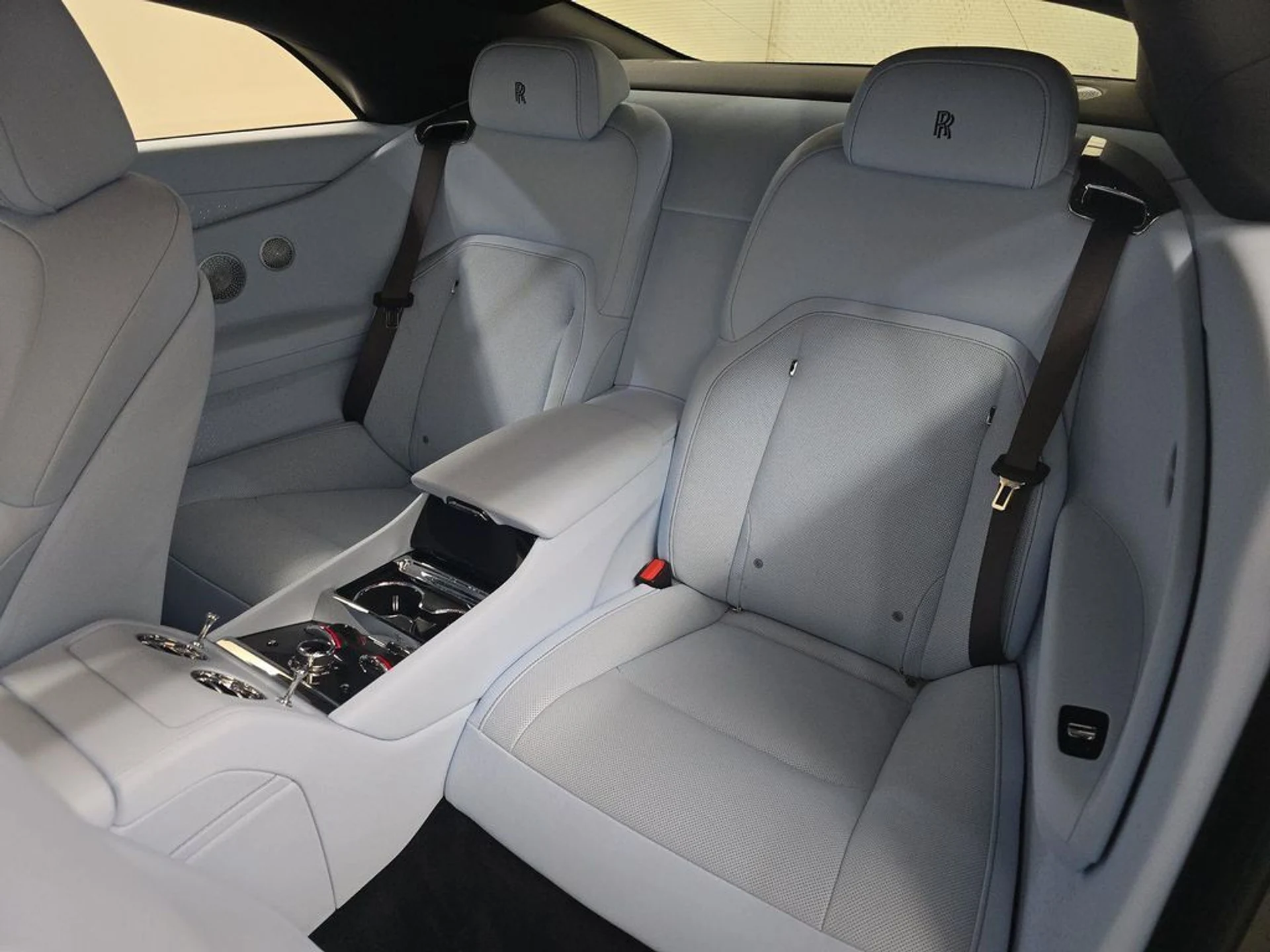 mph011_3752637034_hz22e4yig0yxmbt0eeap5819mvdp_926897b8f1