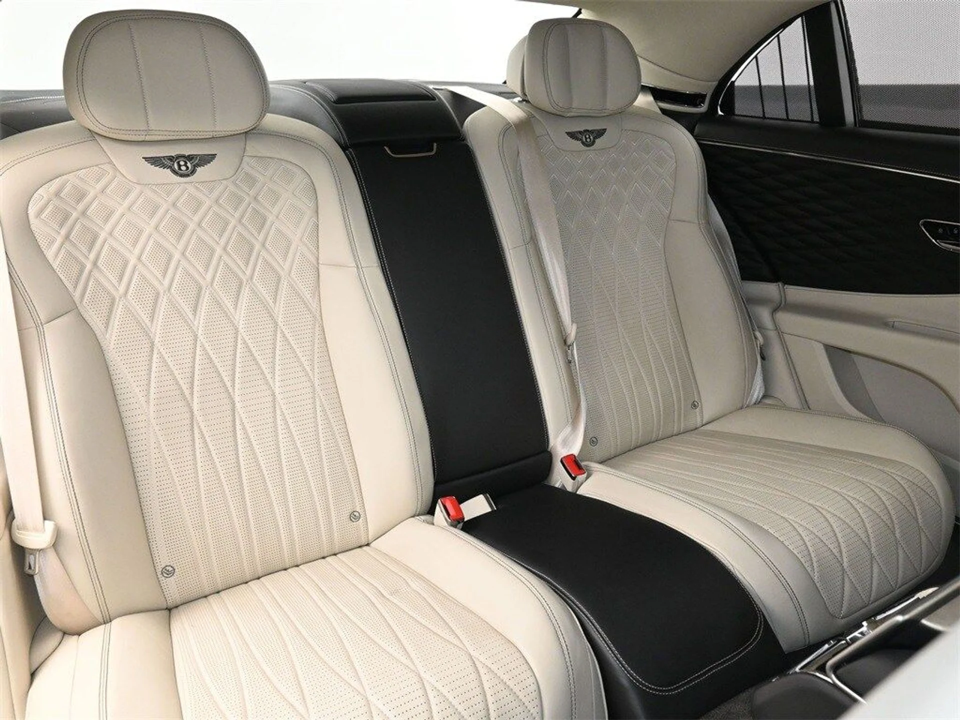 mph011_3755129652_a6642e84ff72d3b8058ccf6ba36337afx_d0e033efe7