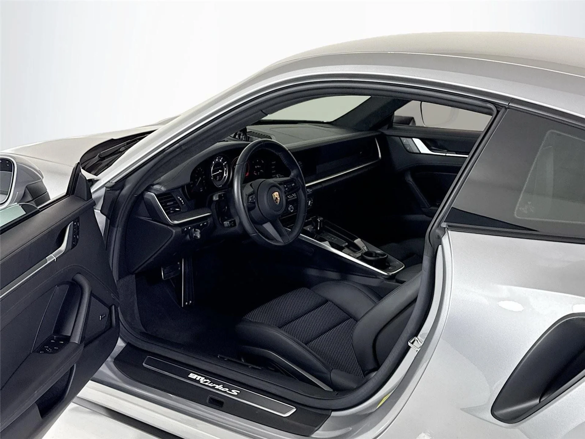 mph011_3756276488_418f5e0b1ae96e3e37a13f1cebfe2299_d65731b0c1