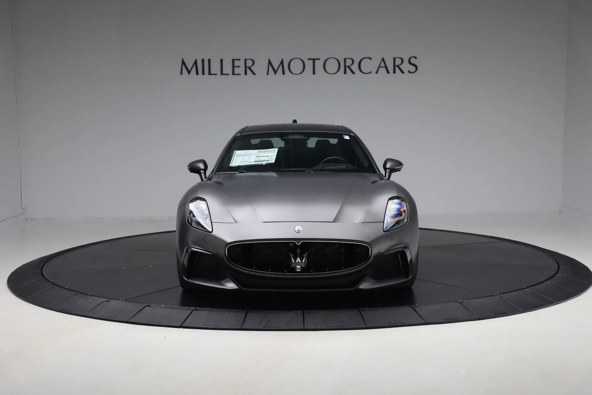 mph011_3756903237_New_2024_Maserati_Gran_Turismo_Trofeo_8aa6e42fc2