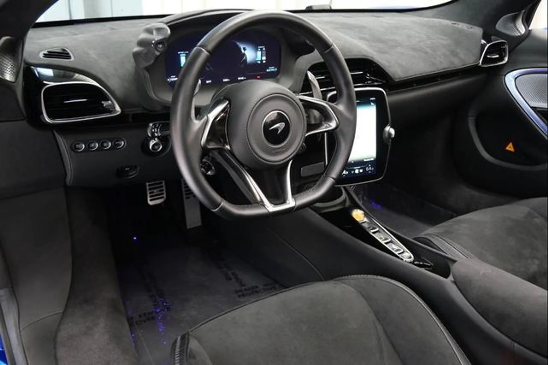 mph011_376107065_H_Uk_Z9_KZ_Azuv50_S4r_ZK_Tz03_Fv_F8_05b27a106a