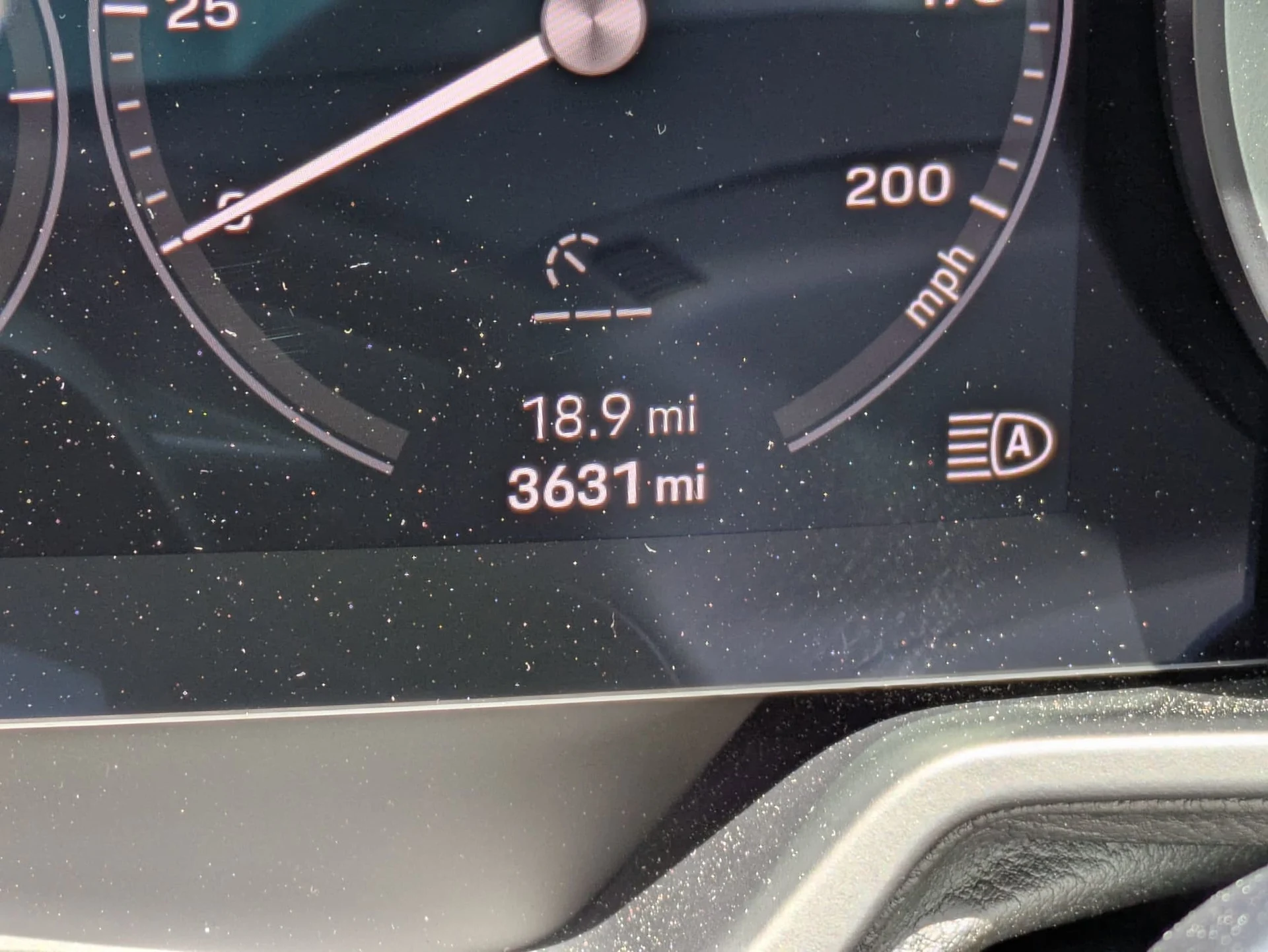 mph011_3762129771_fffe0cf241a83c92efd7e2f02d2bececx_6b7906d65f