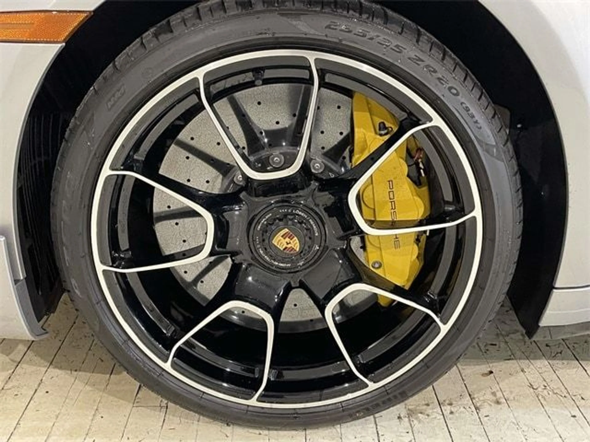 mph011_3765747616_85c702553c842e992fc66dd8a21a8539x_3dca432e41